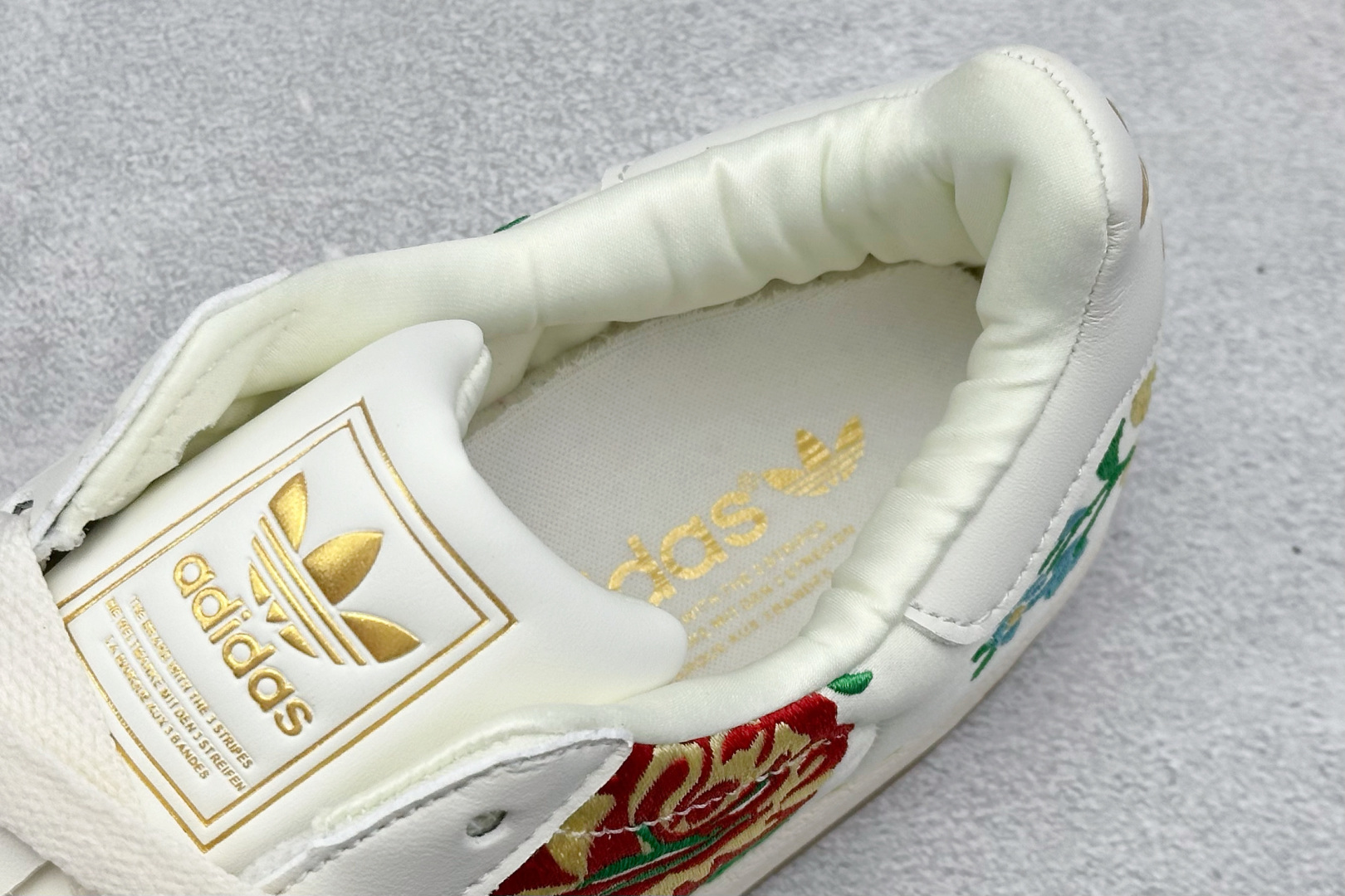 140 Adidas Originals Superstar II 贝壳头 JS4046