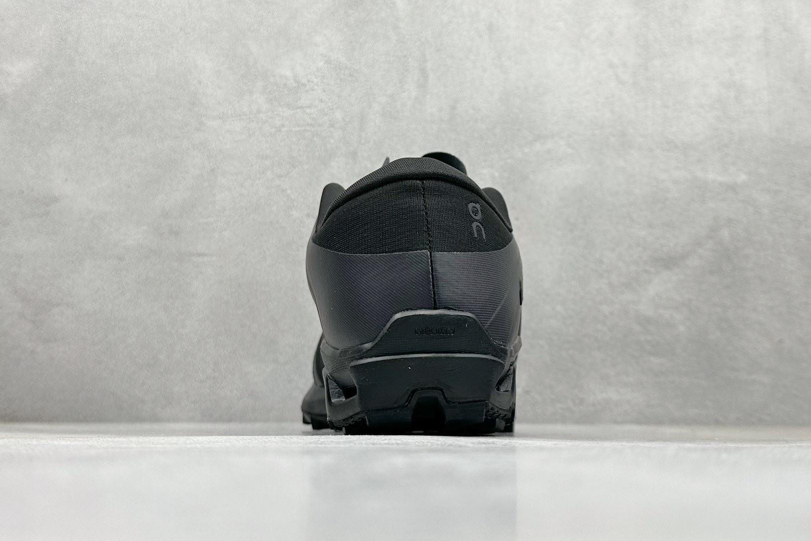 240 GX版PO ARCHIVE FACTION (PAF) x On昂跑 Cloudventure Peak 舒适百搭耐磨 低帮 休闲跑步鞋 3ME3065