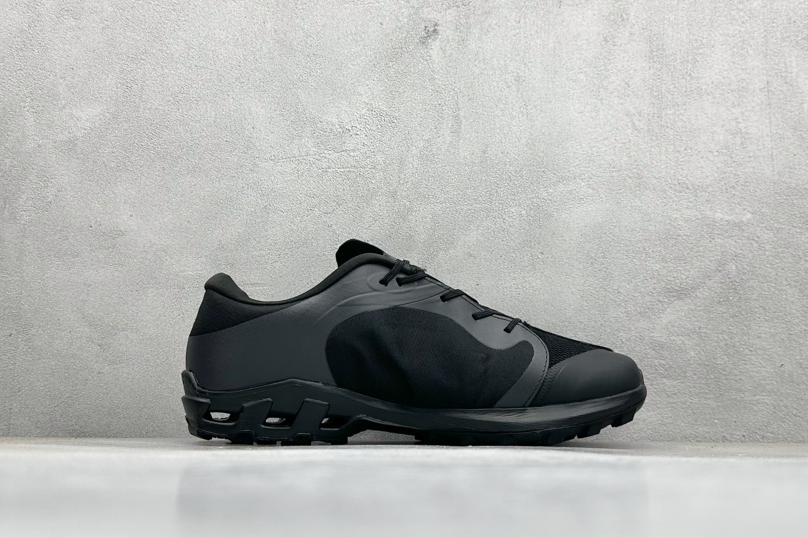 240 GX版PO ARCHIVE FACTION (PAF) x On昂跑 Cloudventure Peak 舒适百搭耐磨 低帮 休闲跑步鞋 3ME3065