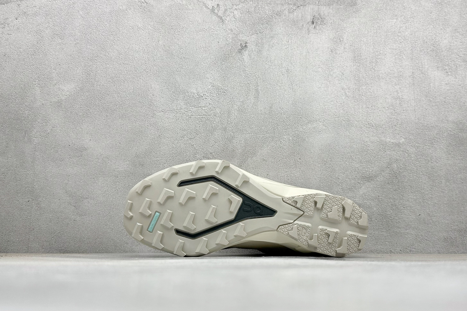 240 GX版PO ARCHIVE FACTION (PAF) x On昂跑 Cloudventure Peak 舒适百搭耐磨 低帮 休闲跑步鞋 3WE3066-Chinese UA Cheap High Quatity Brand Clothes Bags handbags Sneakers wholesale wholesaler seller from China Factory suppliers Fashion Clothing Shoes best Quality Beautiful Price 240 GX版PO ARCHIVE FACTION (PAF) x On昂跑 Cloudventure Peak 舒适百搭耐磨 低帮 休闲跑步鞋 3WE3066