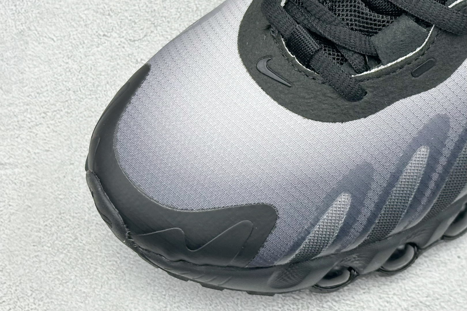 YH版 Nk Air Dn8 耐克运动舒适减震气垫跑步鞋 IB8869-200