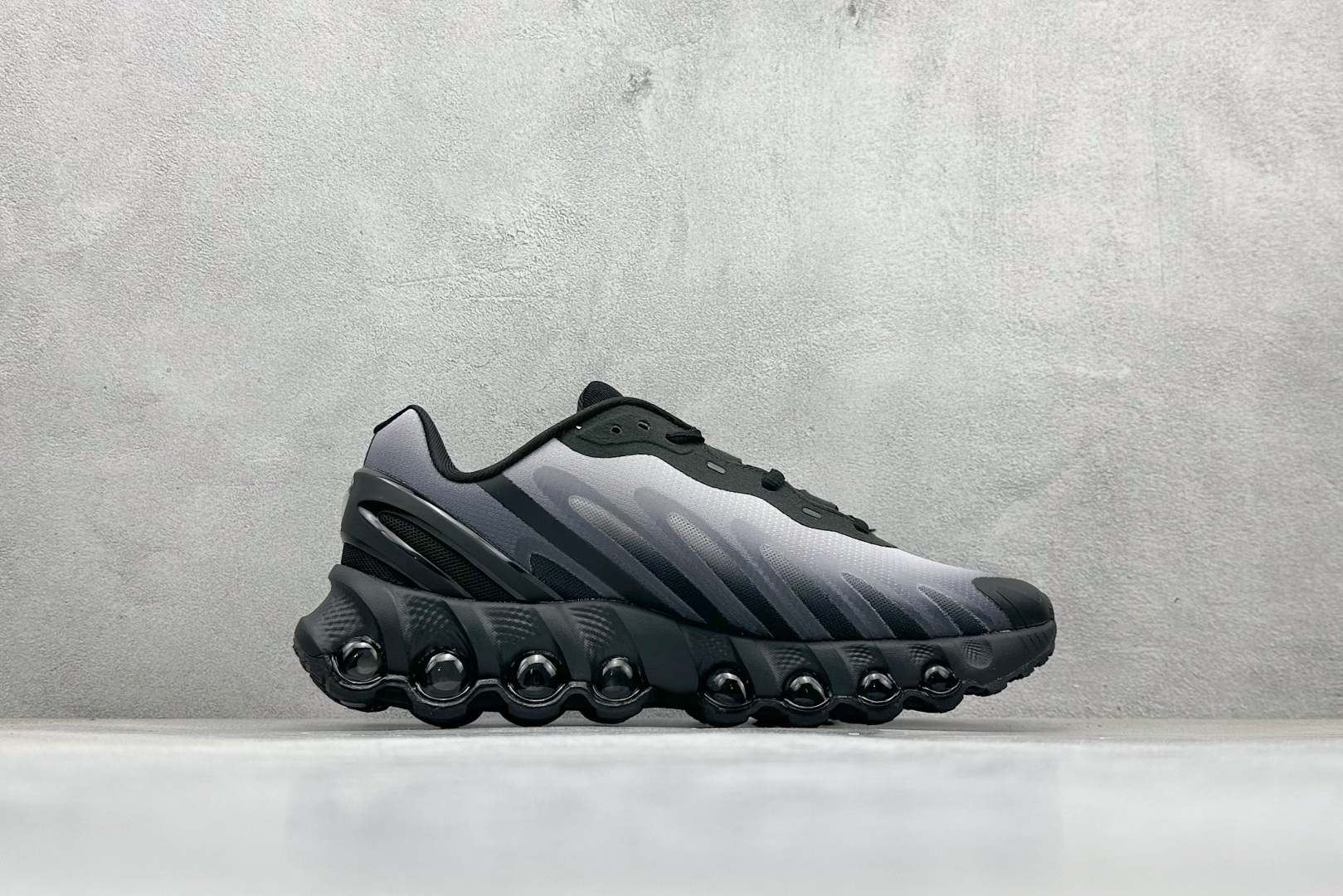 YH版 Nk Air Dn8 耐克运动舒适减震气垫跑步鞋 IB8869-200