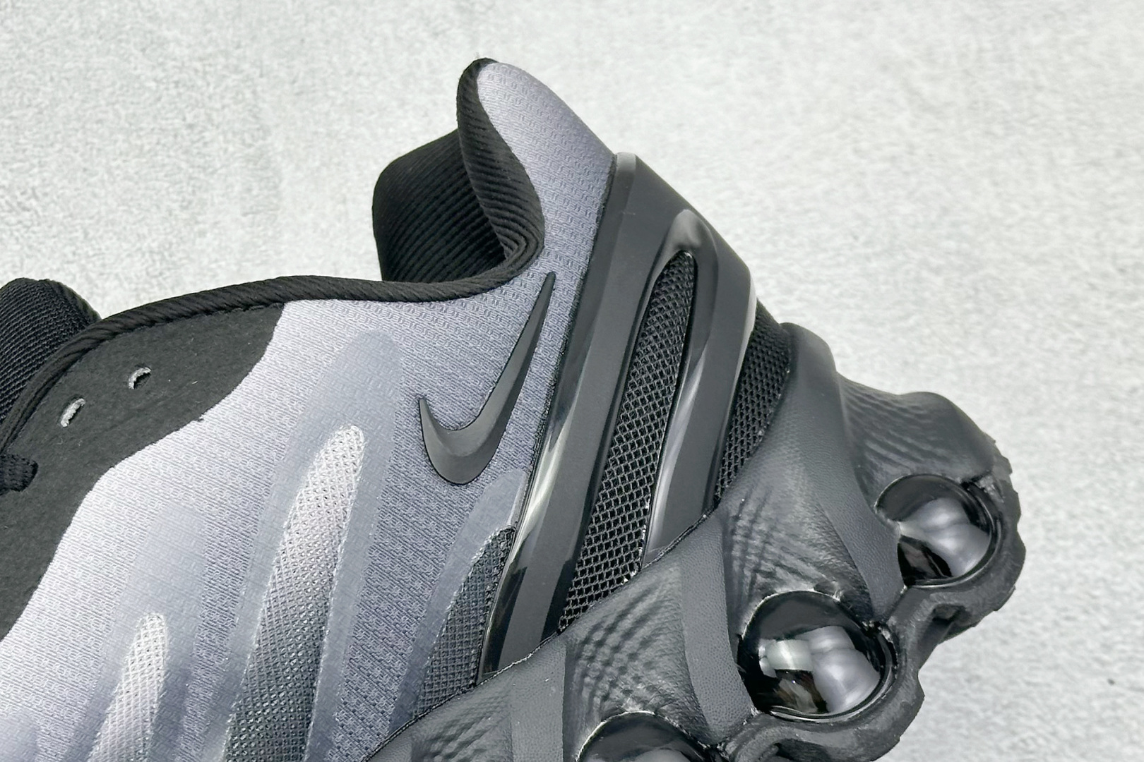 YH版 Nk Air Dn8 耐克运动舒适减震气垫跑步鞋 IB8869-200