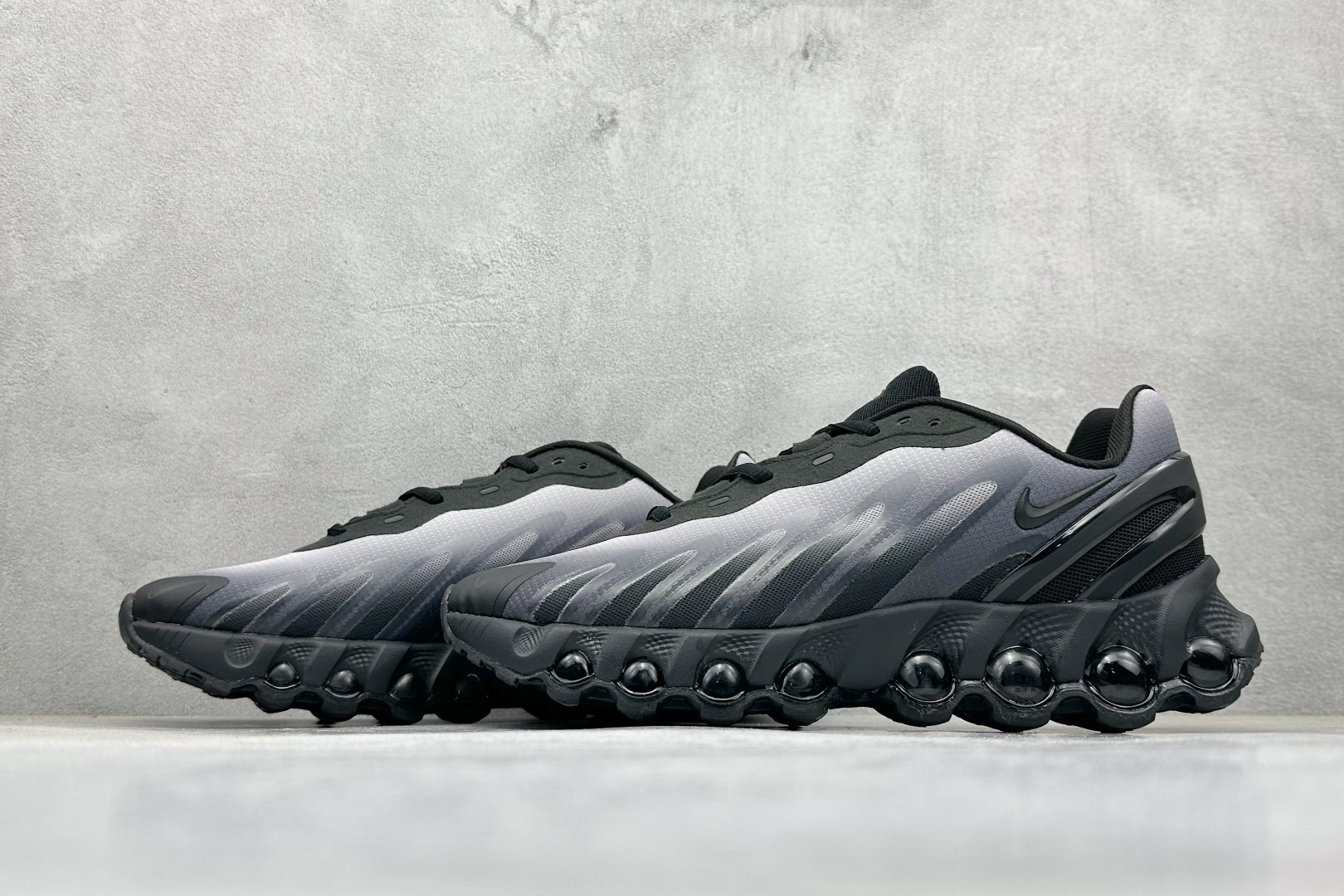 YH版 Nk Air Dn8 耐克运动舒适减震气垫跑步鞋 IB8869-200