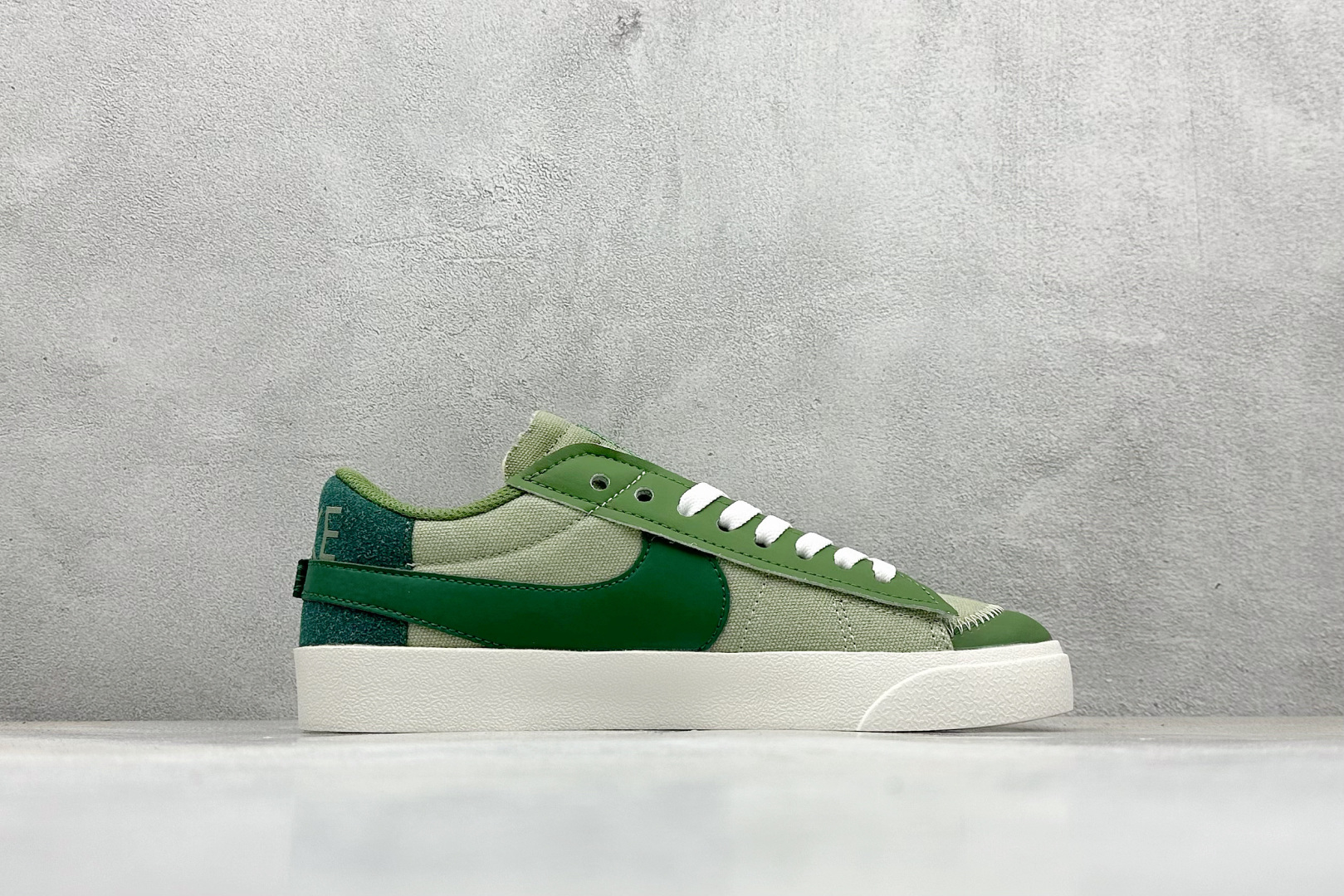 PG版Nike Blazer low 77 JUMBO 开括者大勾低帮休闲板鞋 FJ5468-386