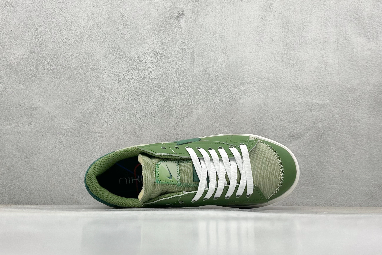 PG版Nike Blazer low 77 JUMBO 开括者大勾低帮休闲板鞋 FJ5468-386