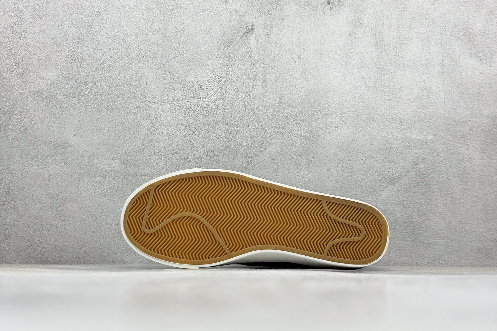 PG版Nike Blazer low 77 JUMBO 开括者大勾低帮休闲板鞋 FJ5468-386