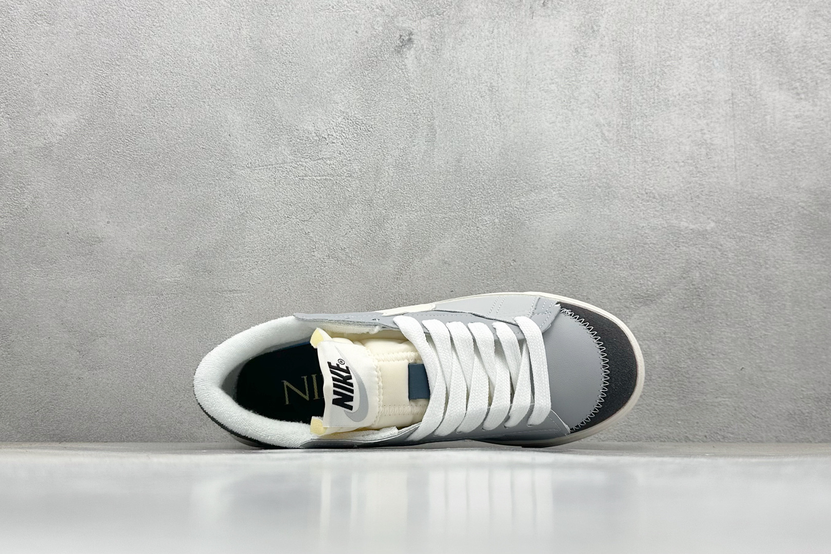 PG版Nike Blazer low 77 JUMBO 开括者大勾低帮休闲板鞋 FJ5467-077