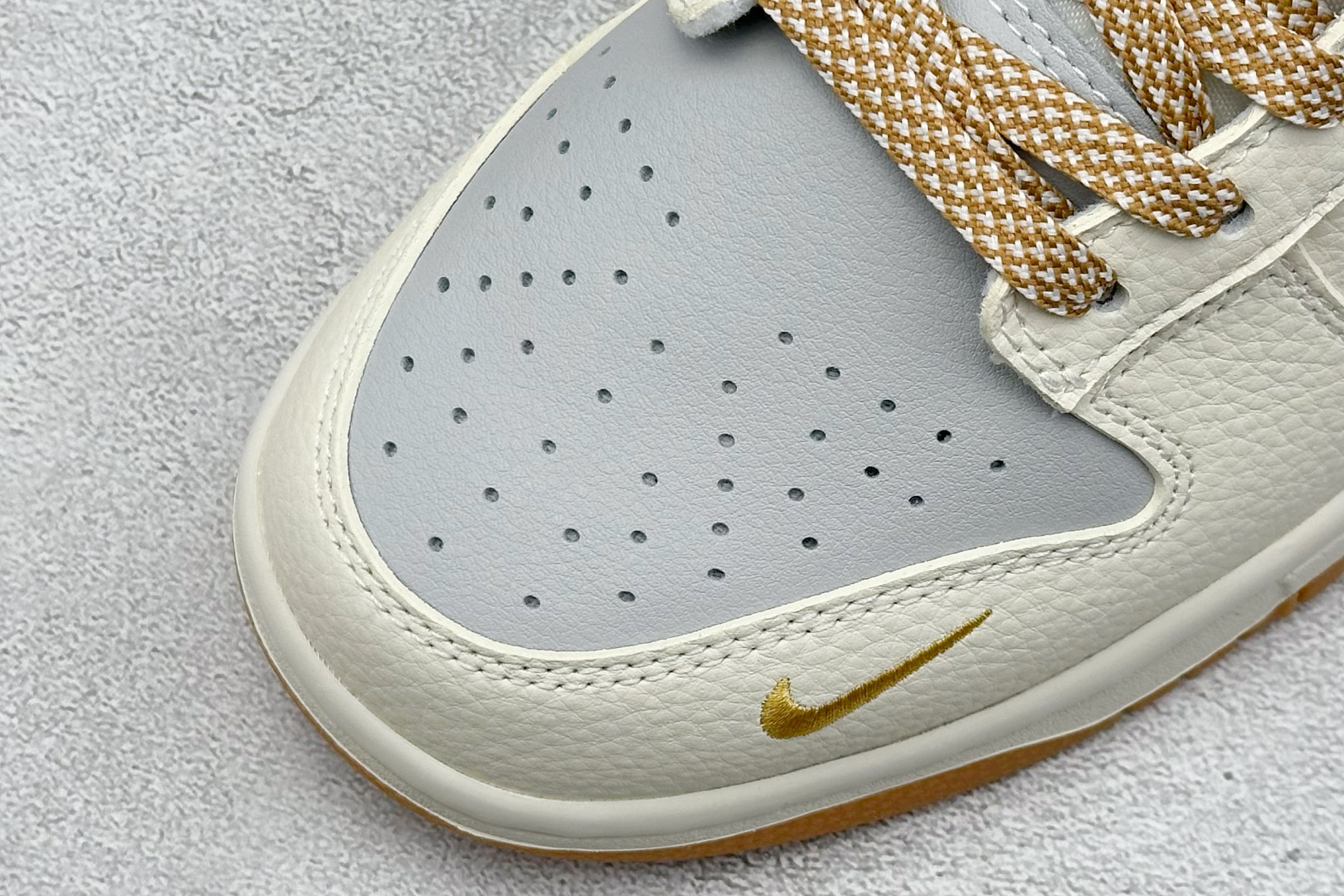 XC版Nike SB Dunk Low x Ju Do It 白灰小勾 LW1818-122