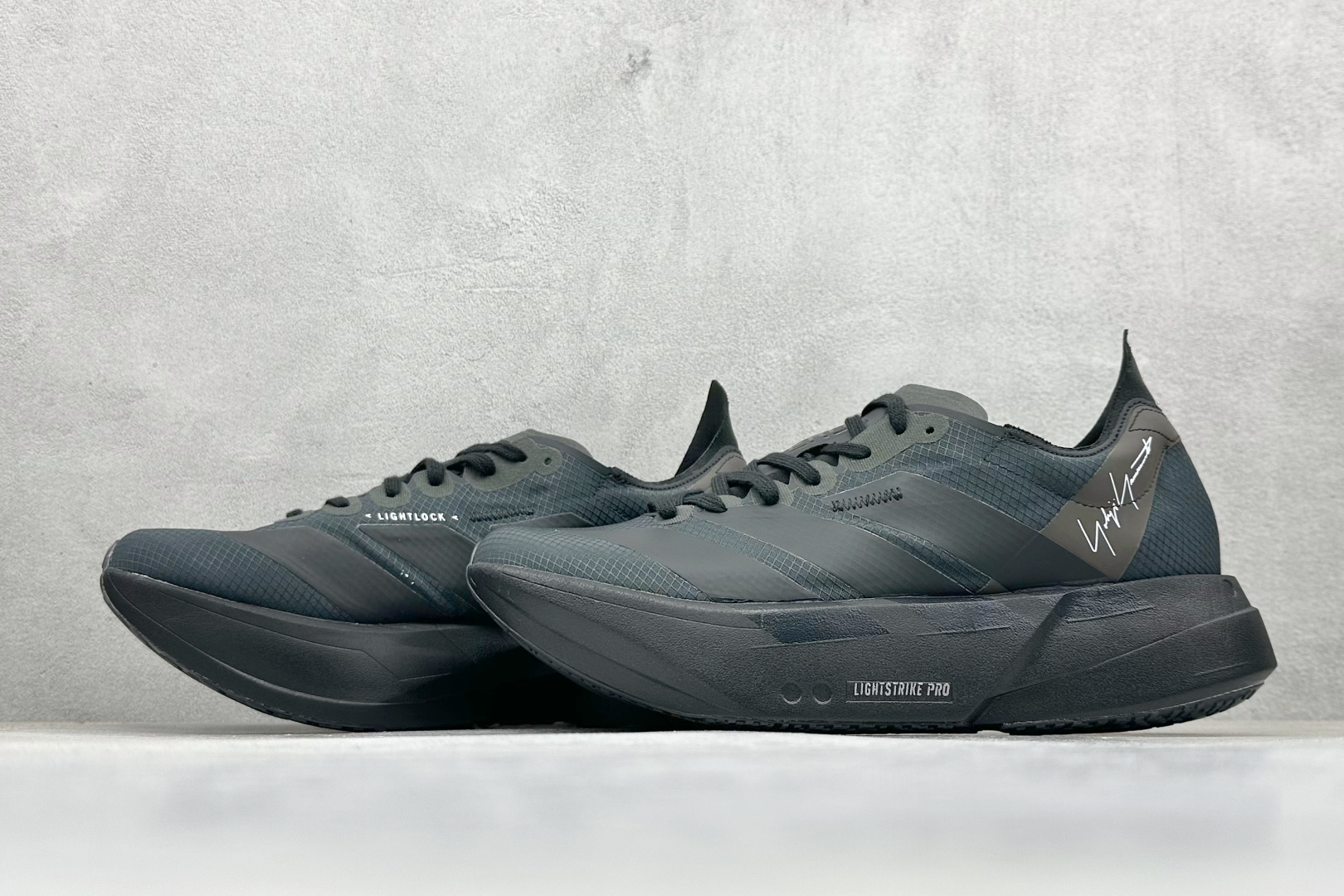 Adidas Y-3 Adios PRO 4M 阿迪超轻透气缓震跑鞋 JR6655-Top High Quatity Cheap Sneakers Fashion Clothing Clothes Bags handbags Shoes of all Brand wholesale With The best Quality And Beautiful Price from China Factory Chinese suppliers wholesaler seller Adidas Y-3 Adios PRO 4M 阿迪超轻透气缓震跑鞋 JR6655