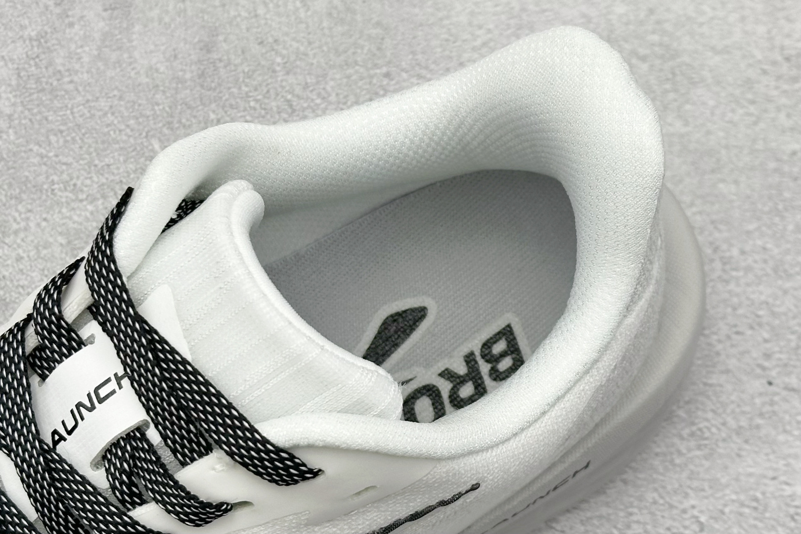 180 Brooks Glycerin 11 布鲁克斯 缓震马拉松氮气慢跑鞋 110450-1D-135