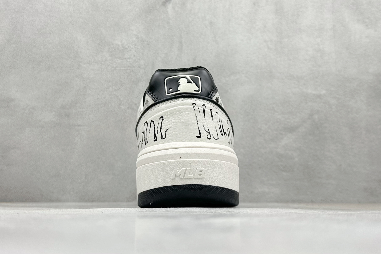 260 MLB NY 印花网红学长鞋 定制涂鸦恶作剧 内增高6cm 3ASXCA12N