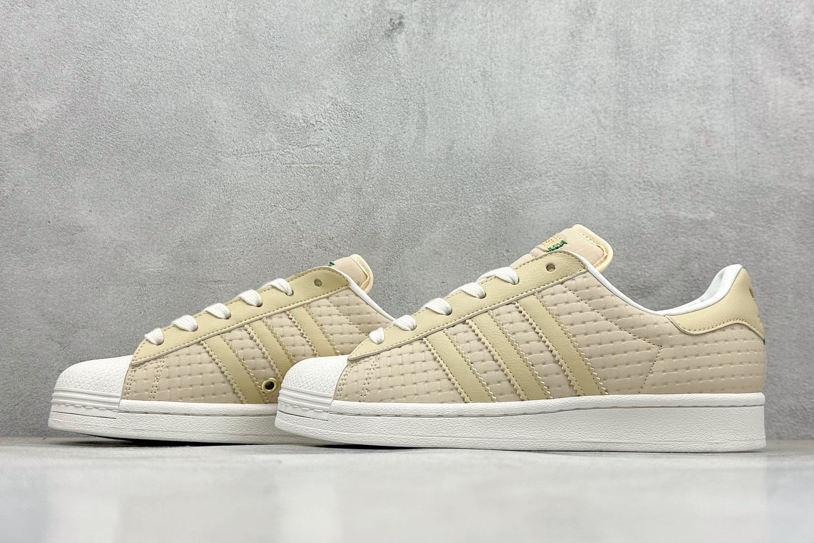Adidas Originals Superstar 贝壳头 JS2593-High Quatity Cheap Brand wholesale wholesaler seller Clothes Bags handbags Sneakers Top Fashion Clothing Shoes from China Factory Chinese suppliers best Quality Beautiful Price Adidas Originals Superstar 贝壳头 JS2593