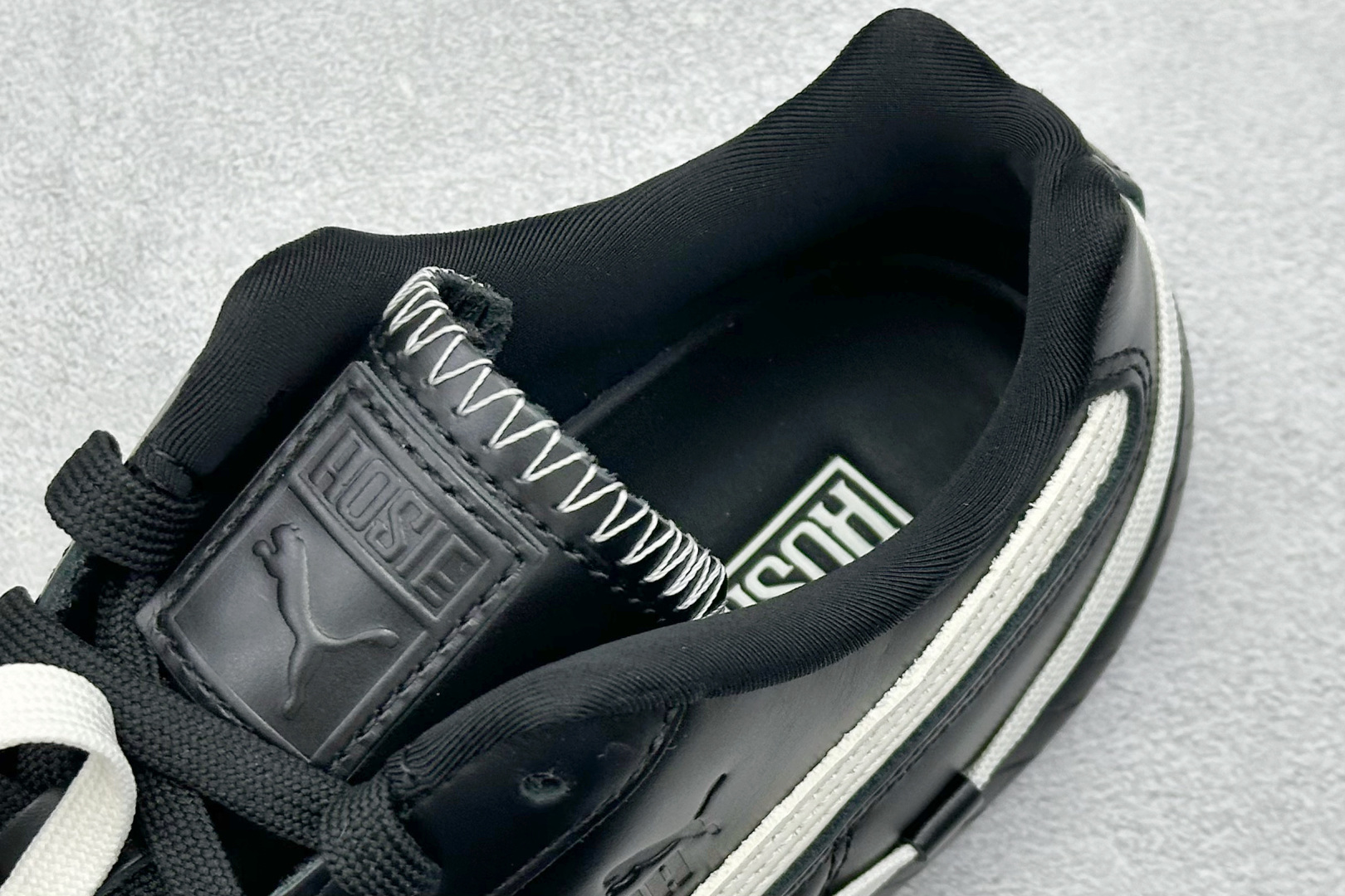 头层Rose x PUMA彪马 Speedcat 系列 联名款 赛车 德训双鞋带 绑带休闲运动低帮板鞋 404391-01