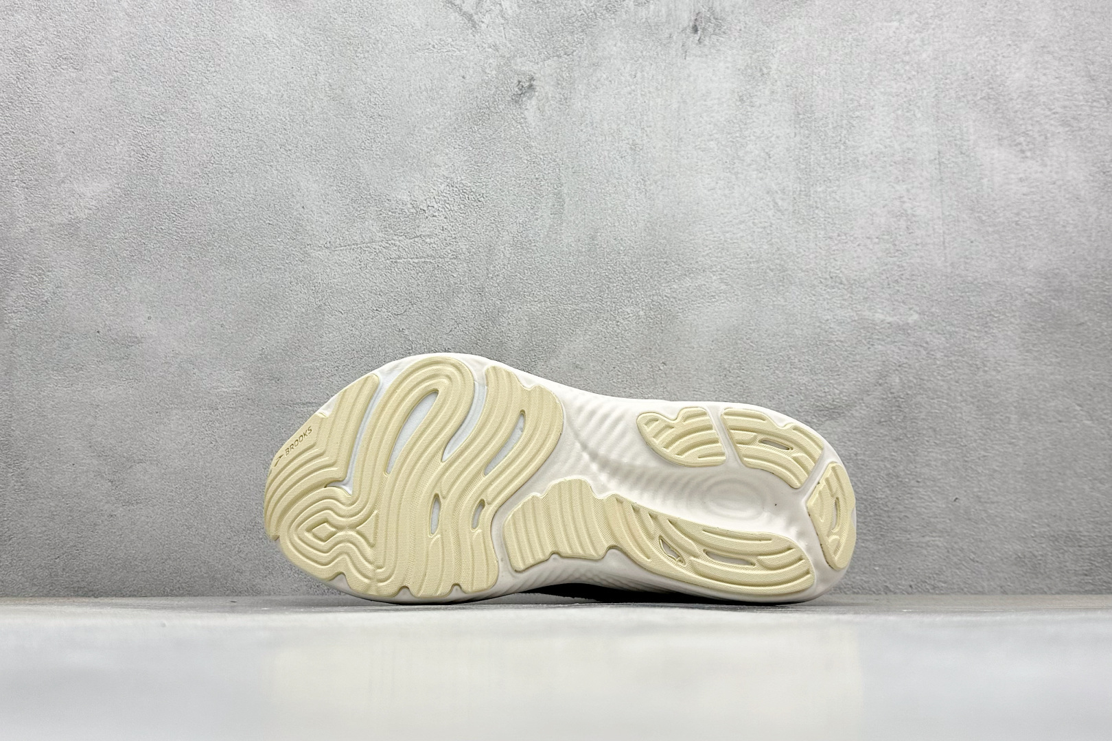 190 Z版Brooks 布鲁克斯 Glycerin 22 超弹轻盈跑步鞋 110445 1D 252