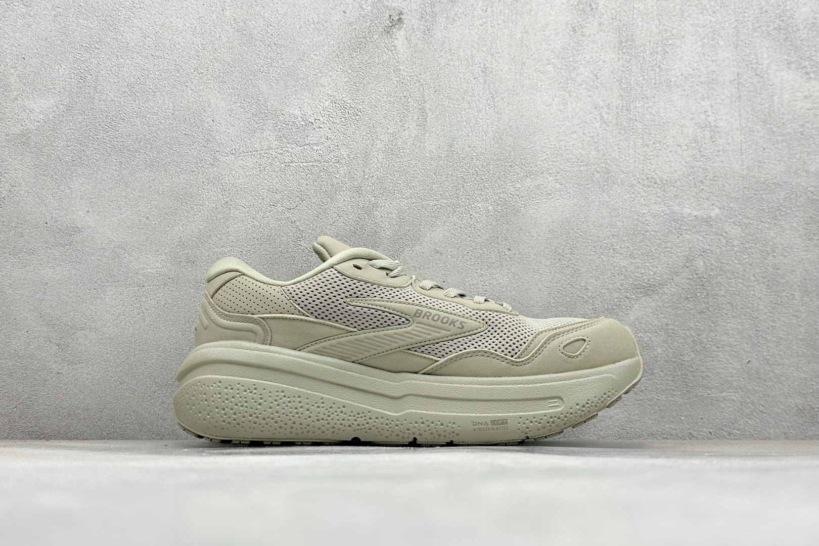 180 Z版Brooks Gho se 布鲁克斯 透气缓震支撑休闲运动慢跑鞋 110444 1D 006