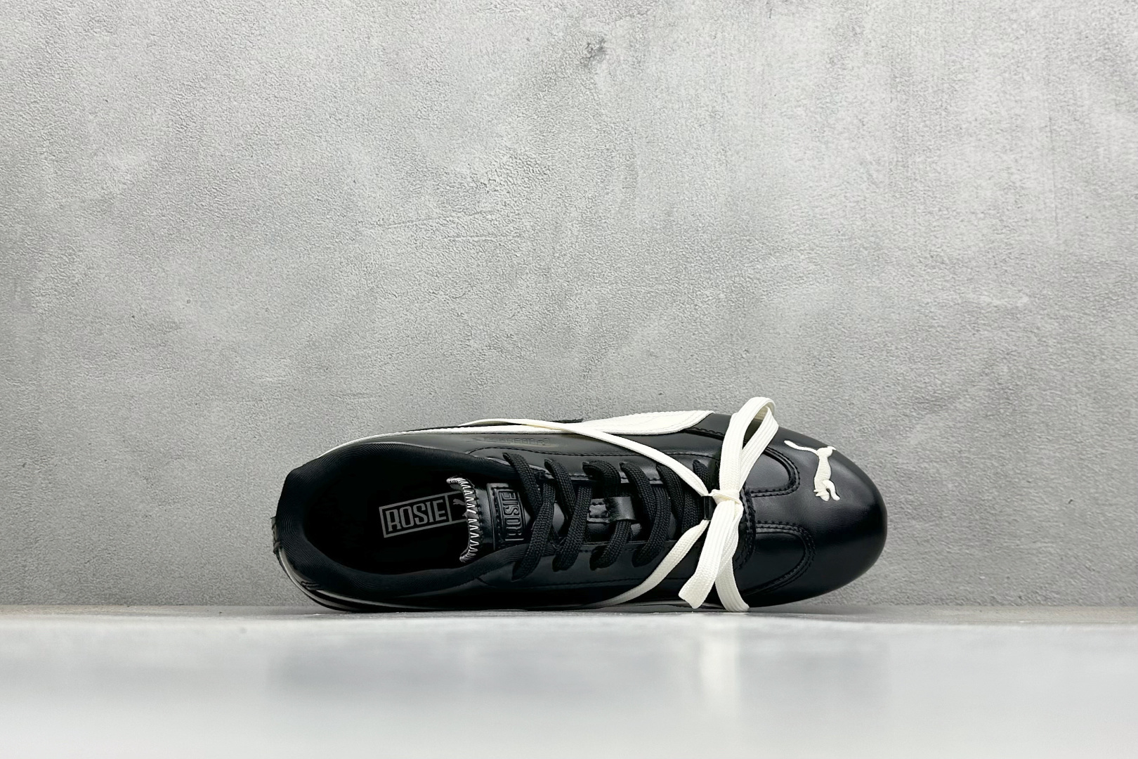 TG版Rose x PUMA彪马 Speedcat 系列 联名款 赛车 德训双鞋带 绑带休闲运动低帮板鞋 404390-01