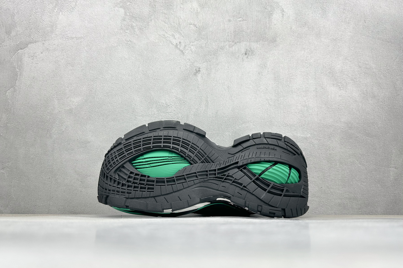 400 OK巴黎Balenciaga 6XL 纯原版本强势出货 重工打造 所有配件均通过定做出产正品裁片 正确字体电绣 粗细 位置 大小正确 侧边TPU 透气孔匹配意产原版-Chinese UA Cheap High Quatity Brand Clothes Bags handbags Sneakers wholesale wholesaler seller from China Factory suppliers Fashion Clothing Shoes best Quality Beautiful Price 400 OK巴黎Balenciaga 6XL 纯原版本强势出货 重工打造 所有配件均通过定做出产正品裁片 正确字体电绣 粗细 位置 大小正确 侧边TPU 透气孔匹配意产原版