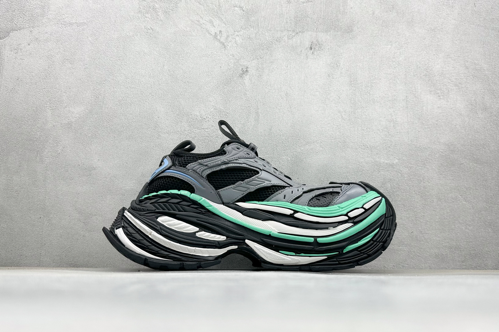 400 OK巴黎Balenciaga 6XL 纯原版本强势出货 重工打造 所有配件均通过定做出产正品裁片 正确字体电绣 粗细 位置 大小正确 侧边TPU 透气孔匹配意产原版-Chinese UA Cheap High Quatity Brand Clothes Bags handbags Sneakers wholesale wholesaler seller from China Factory suppliers Fashion Clothing Shoes best Quality Beautiful Price 400 OK巴黎Balenciaga 6XL 纯原版本强势出货 重工打造 所有配件均通过定做出产正品裁片 正确字体电绣 粗细 位置 大小正确 侧边TPU 透气孔匹配意产原版