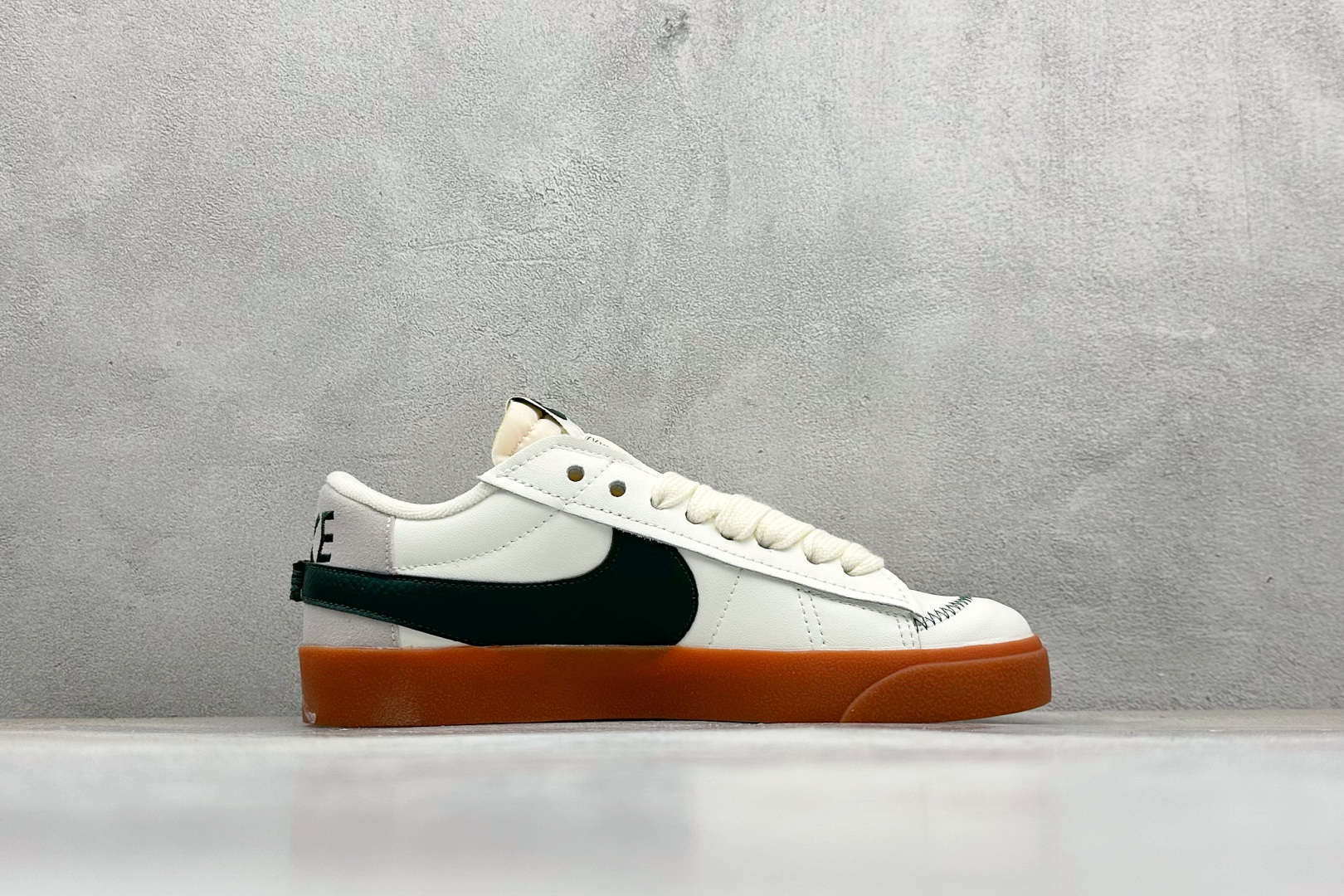 PG版Nike Blazer low 77 JUMBO 开括者大勾低帮休闲板鞋 DR9685-101