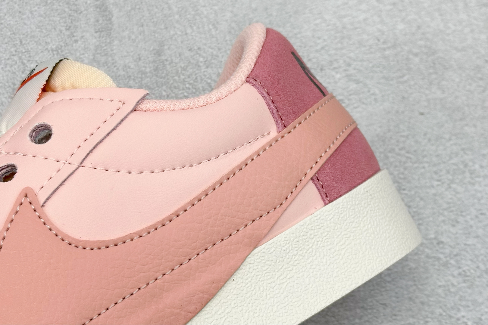 PG版Nike Blazer low 77 JUMBO 开括者大勾低帮休闲板鞋 DQ1470-106