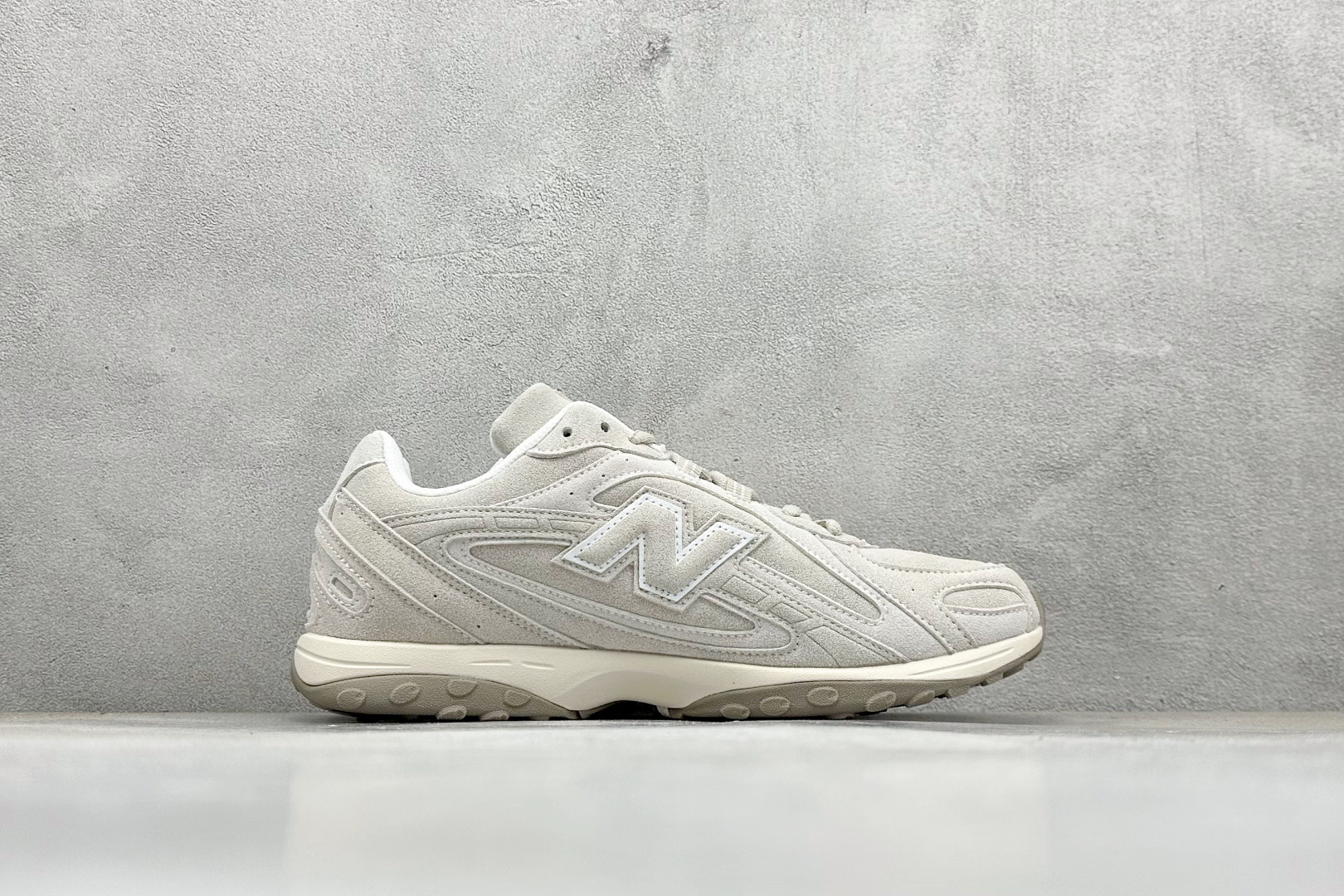 220 New Balance 204L 新百伦复古休闲运动百搭老爹跑步鞋 U204LMMC
