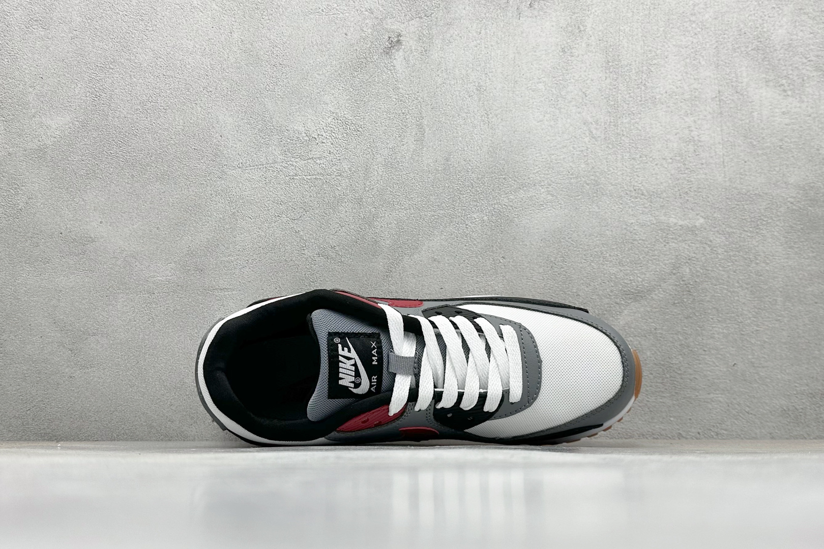 NK Air 90 气垫复古减震跑步鞋 DM0029-116