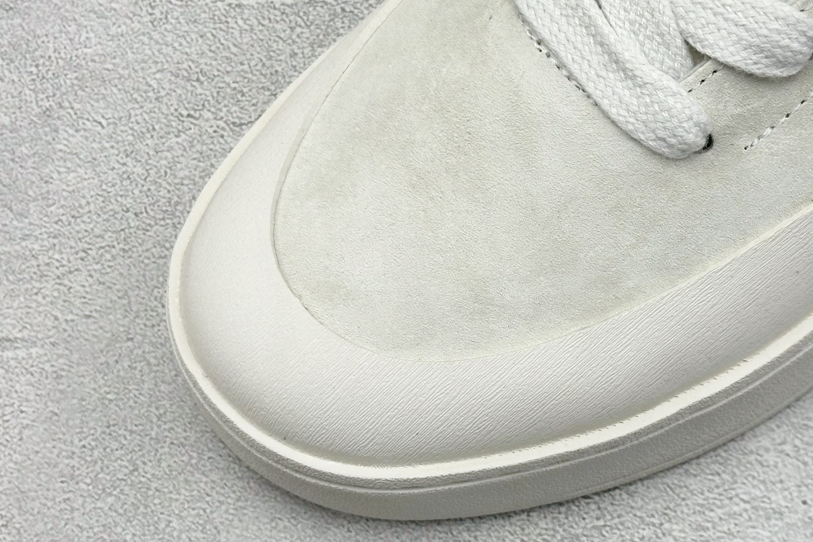 GW版AD Fos Labcourt Trainers 舒适百搭休闲低帮运动板鞋 ID6228