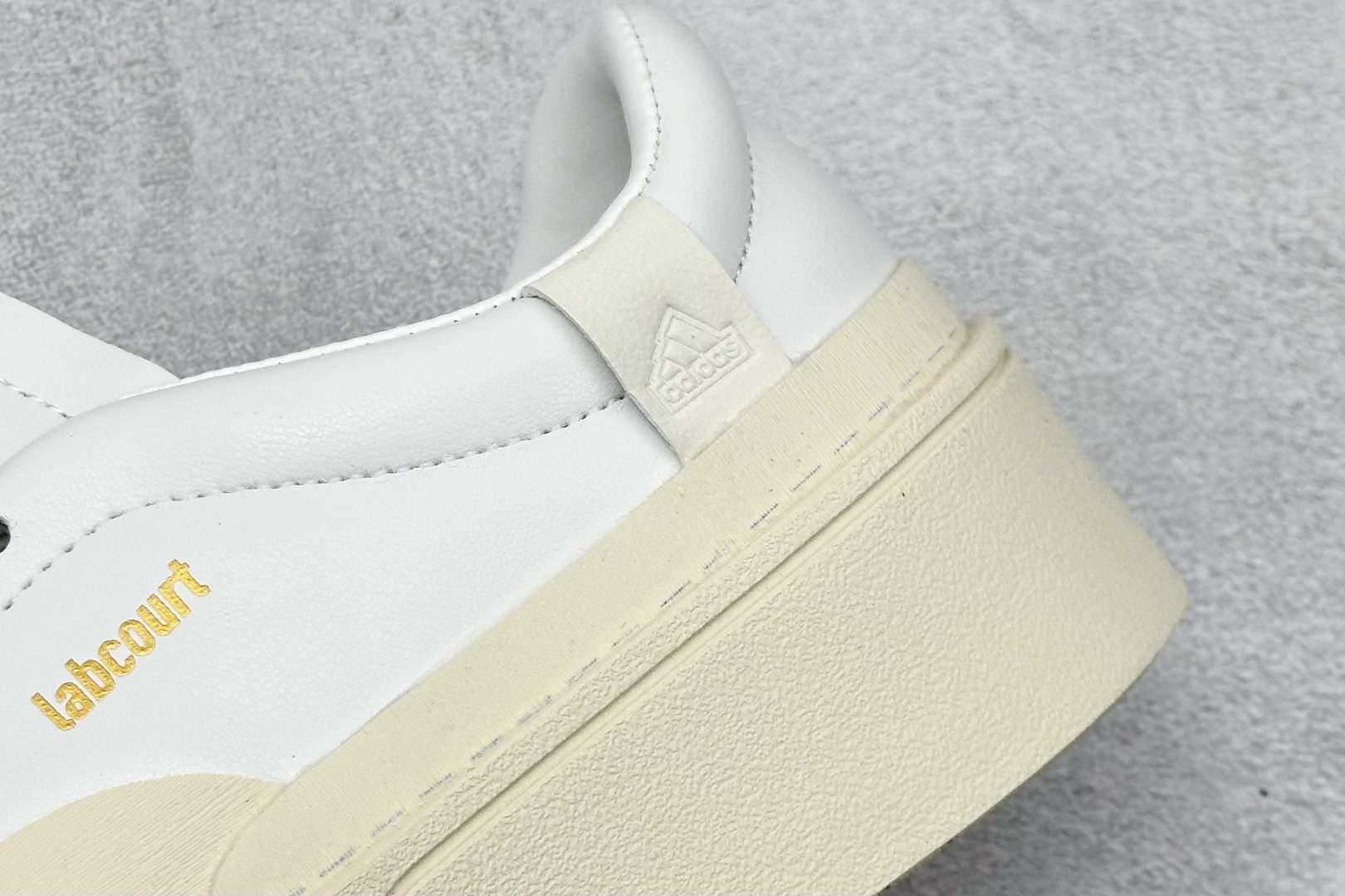 GW版AD Fos Labcourt Trainers 舒适百搭休闲低帮运动板鞋 IF1709