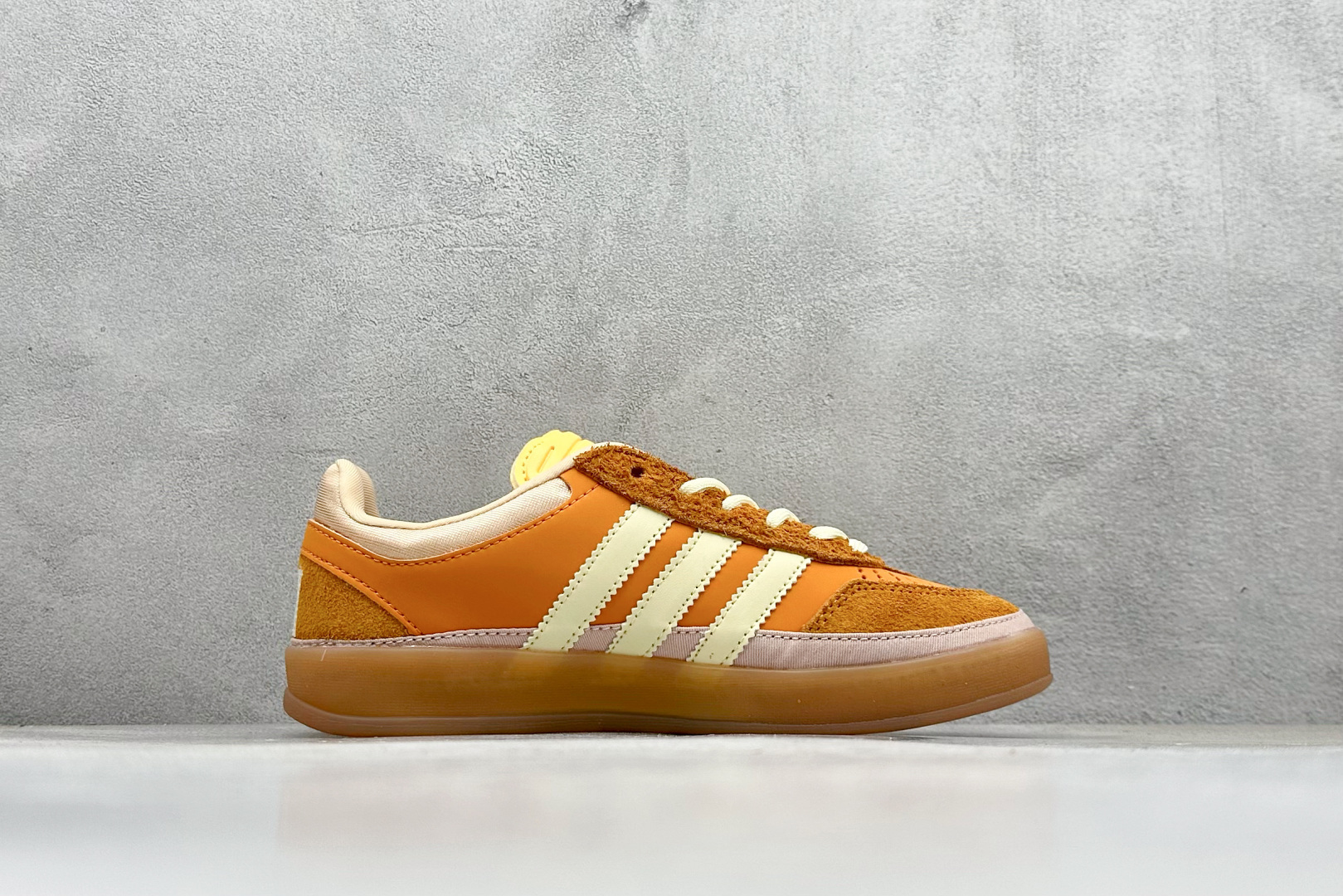 HY版Bad Bunny x Adidas Gazelle Indoor 联名款 三叶草复古休闲防滑耐磨低帮板鞋 JS5050