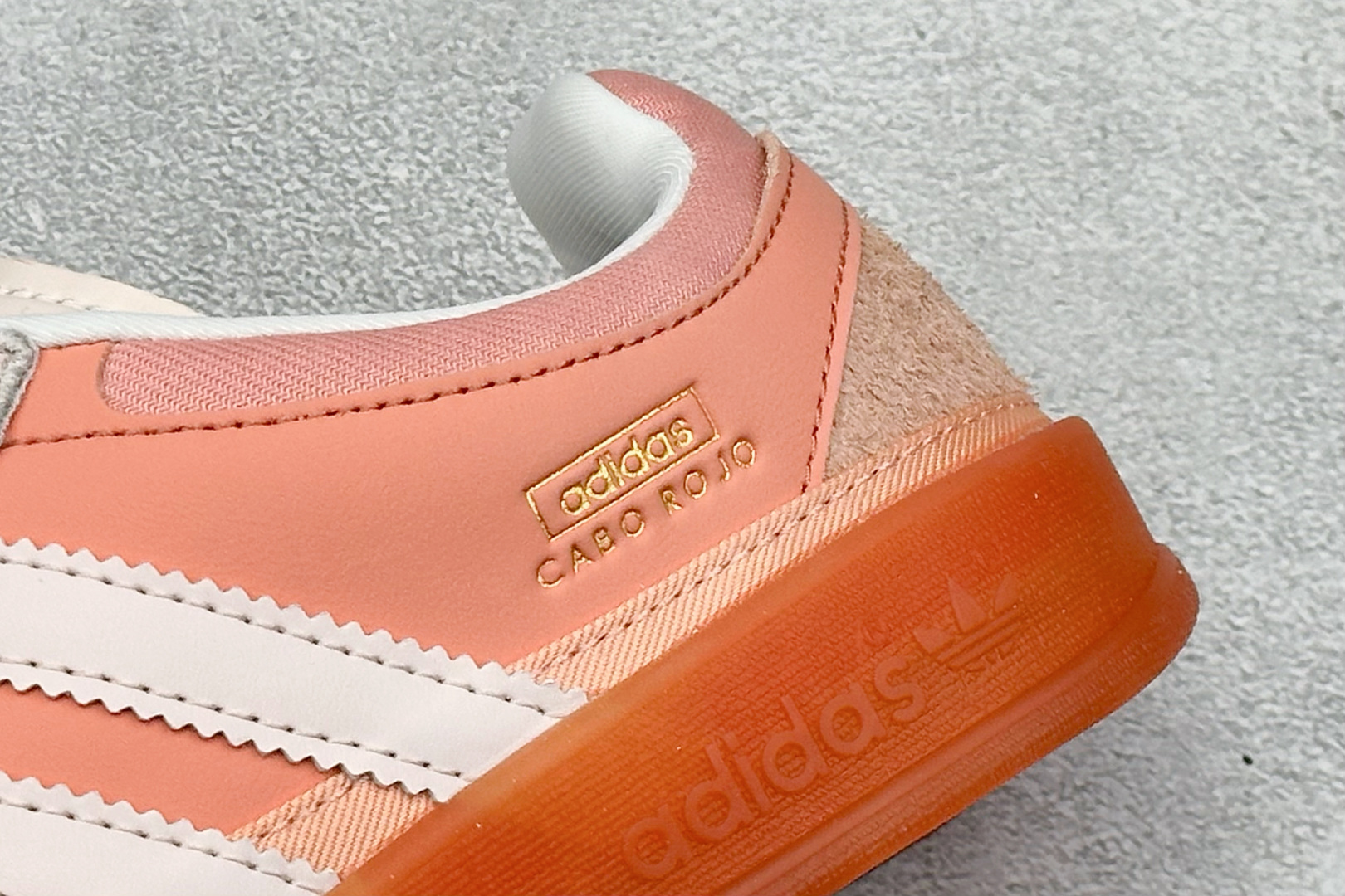 HY版Bad Bunny x Adidas Gazelle Indoor 联名款 三叶草复古休闲防滑耐磨低帮板鞋 JS5052
