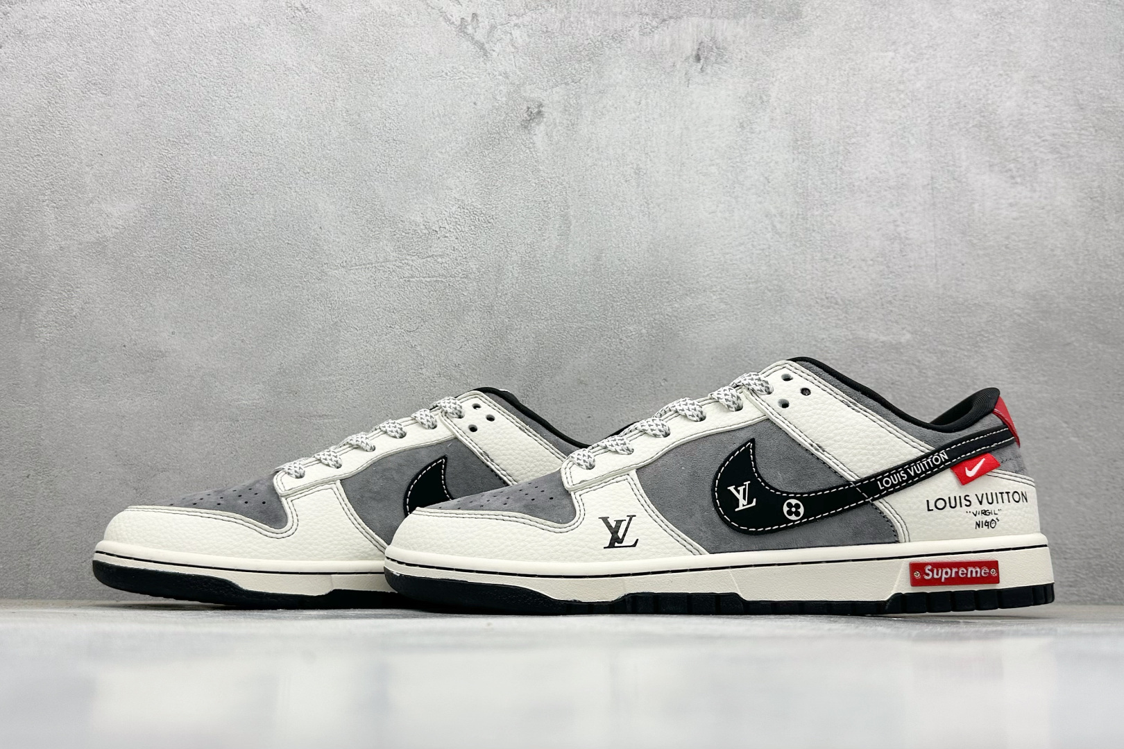 XC版Nike SB Dunk Low x Louis Vuitton xSuperme 白灰 CX5050-Y17