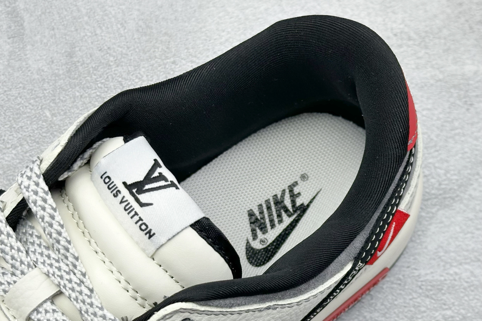 XC版Nike SB Dunk Low x Louis Vuitton xSuperme 白灰 CX5050-Y17