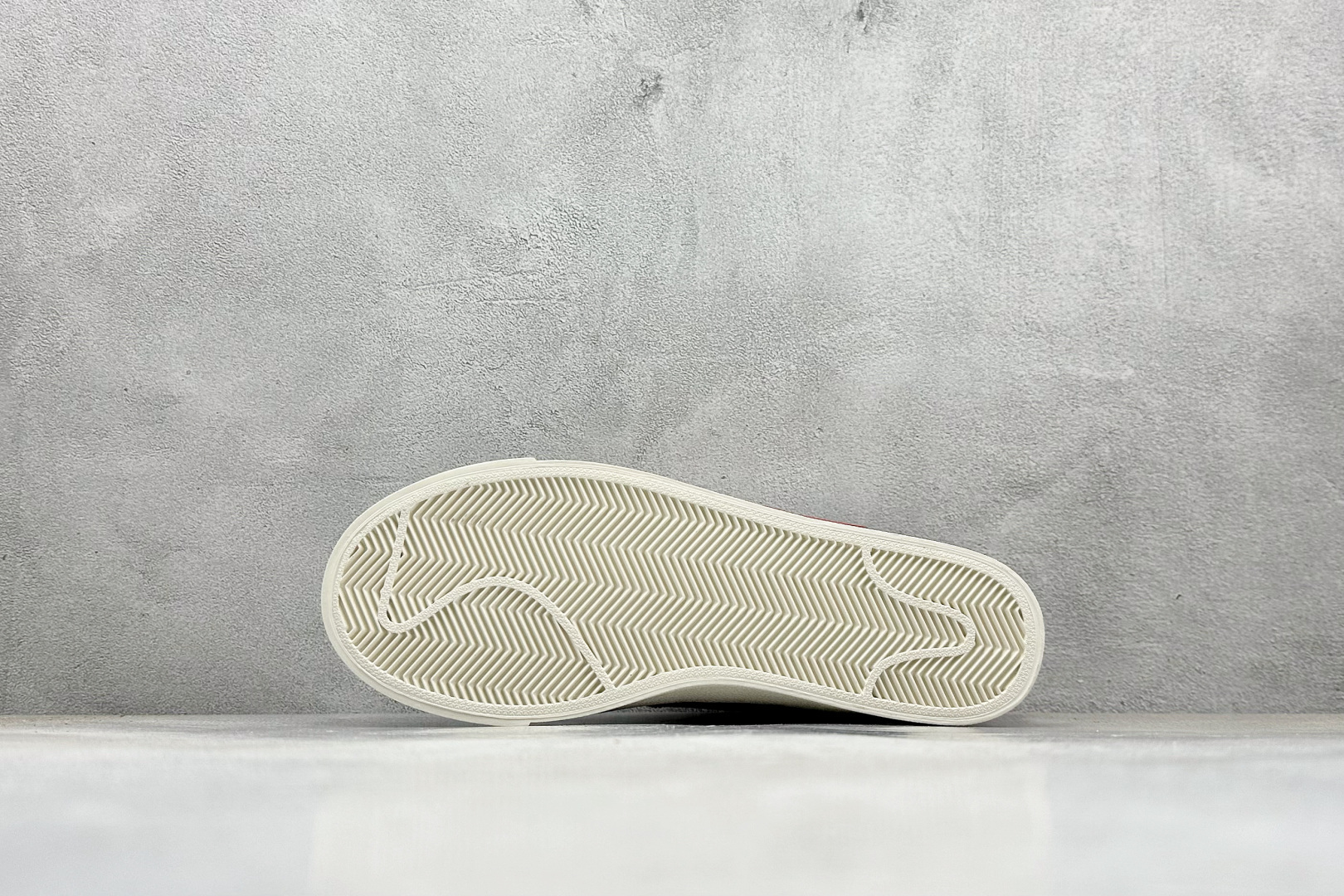 PG版Nike Blazer low 77 JUMBO 开括者大勾低帮休闲板鞋 DQ8769-100 PG版Nike Blazer low 77 JUMBO 开括者大勾低帮休闲板鞋 DQ8769-100