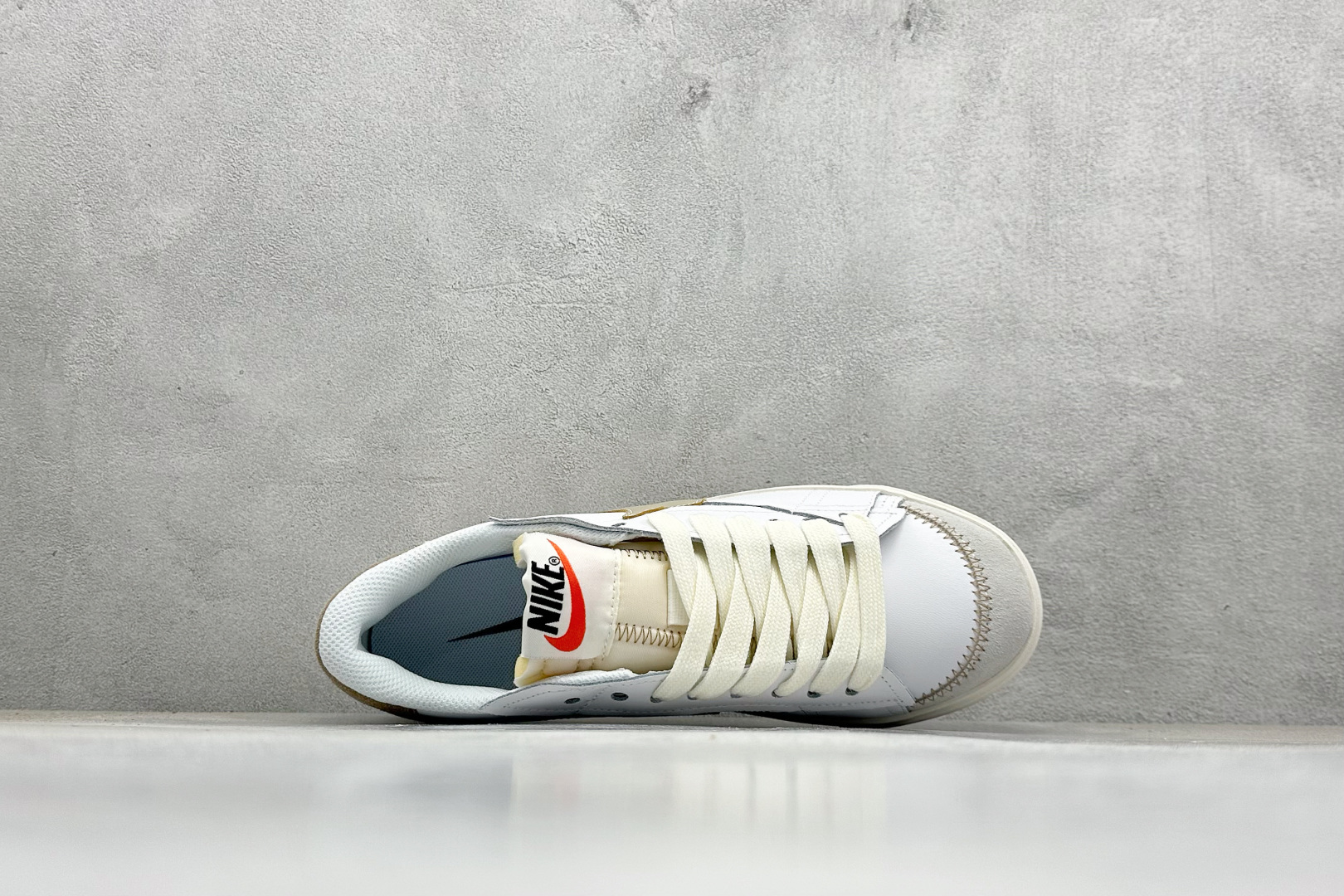 PG版Nike Blazer low 77 JUMBO 开括者大勾低帮休闲板鞋 DZ2772-121