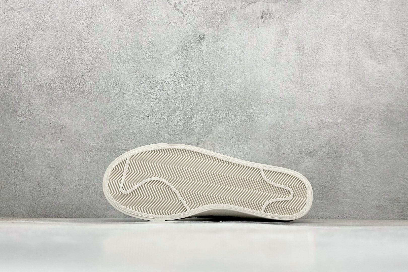 PG版Nike Blazer low 77 JUMBO 开括者大勾低帮休闲板鞋 DZ2772-121