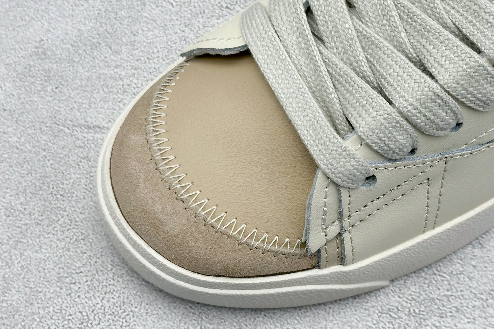 PG版Nike Blazer low 77 JUMBO 开括者大勾低帮休闲板鞋 DQ1470-105 PG版Nike Blazer low 77 JUMBO 开括者大勾低帮休闲板鞋 DQ1470-105