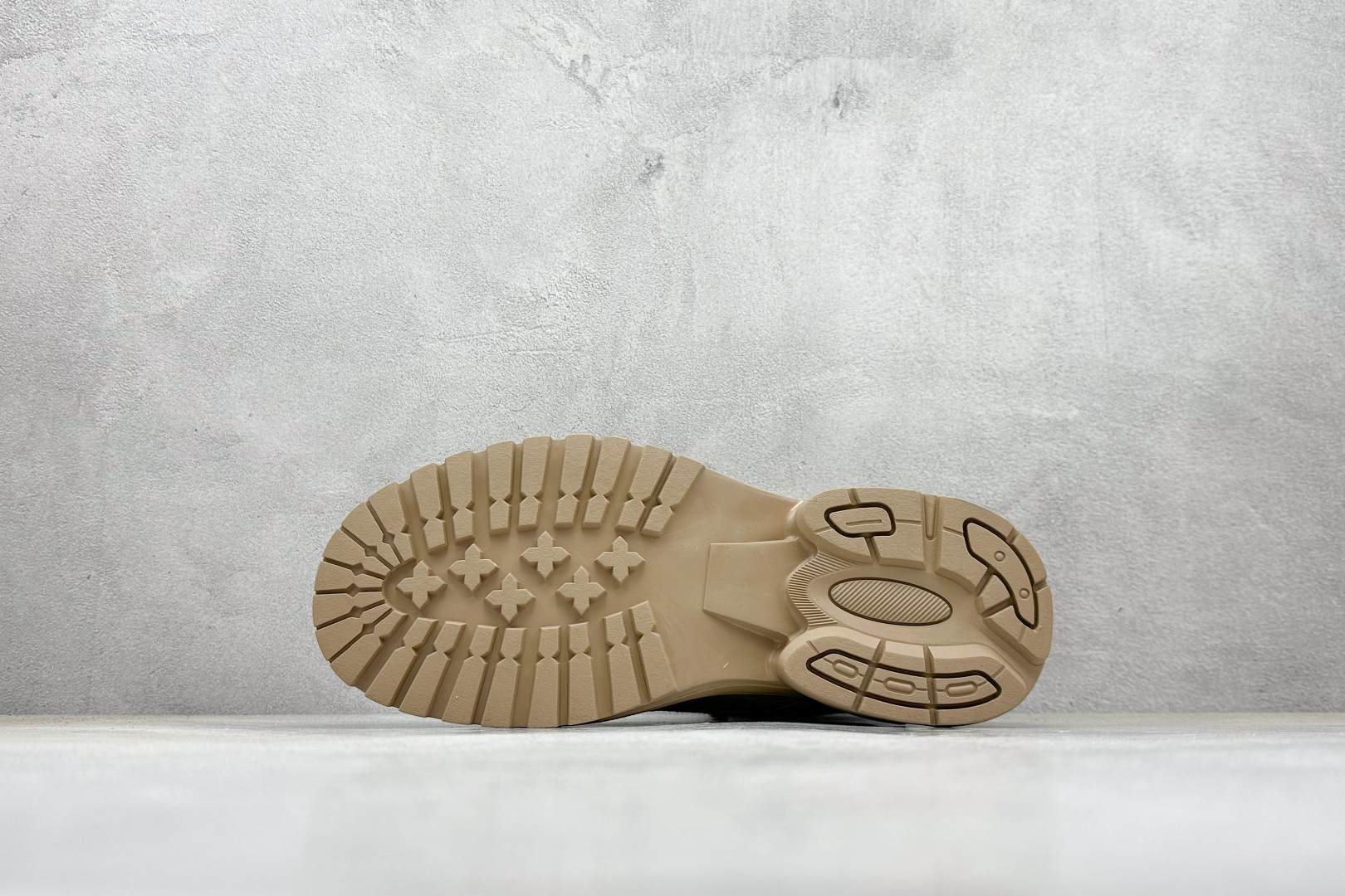 280 Timberland添柏岚/天伯伦户外中帮休闲大黄靴系列 TB10088