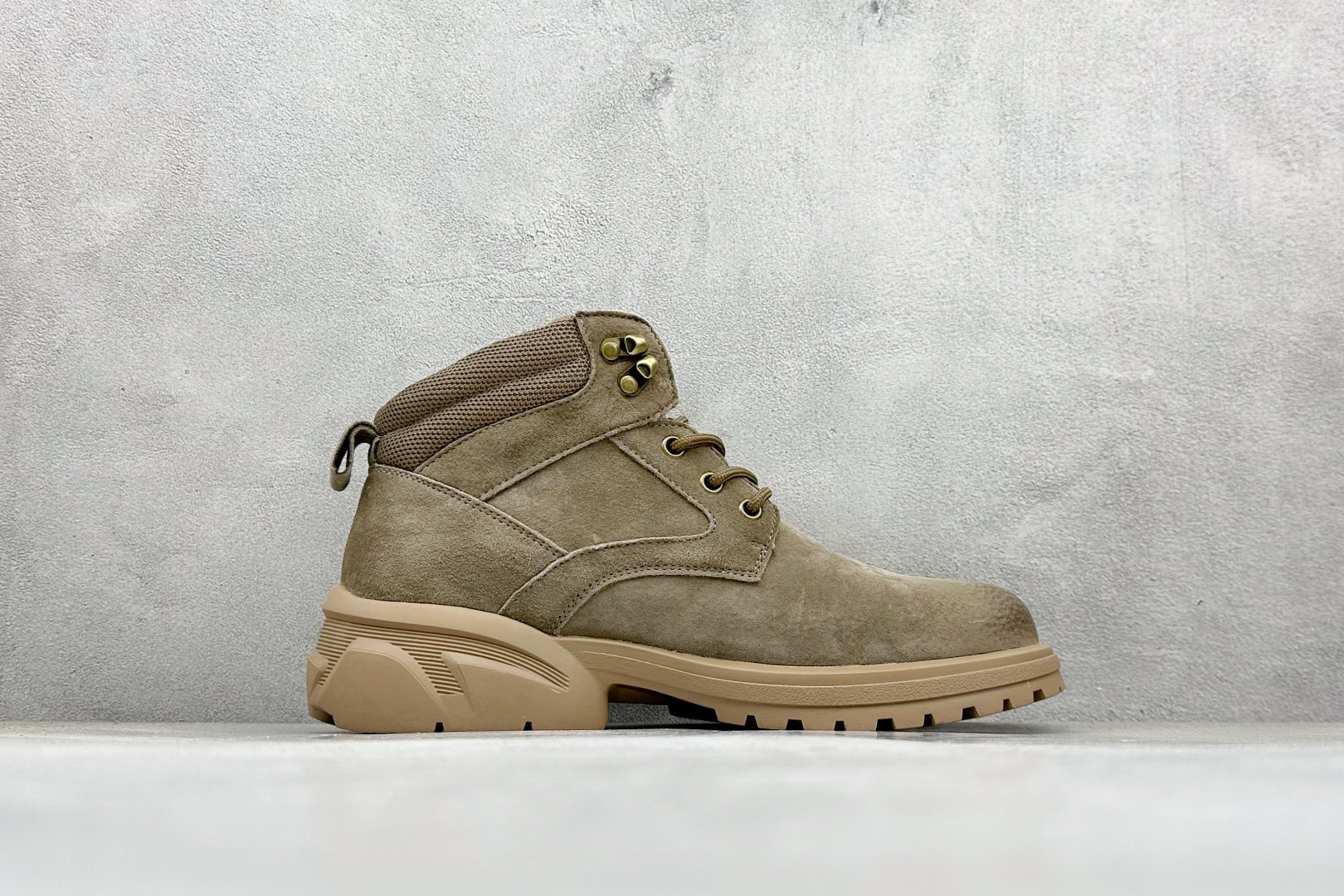 280 Timberland添柏岚/天伯伦户外中帮休闲大黄靴系列 TB10088