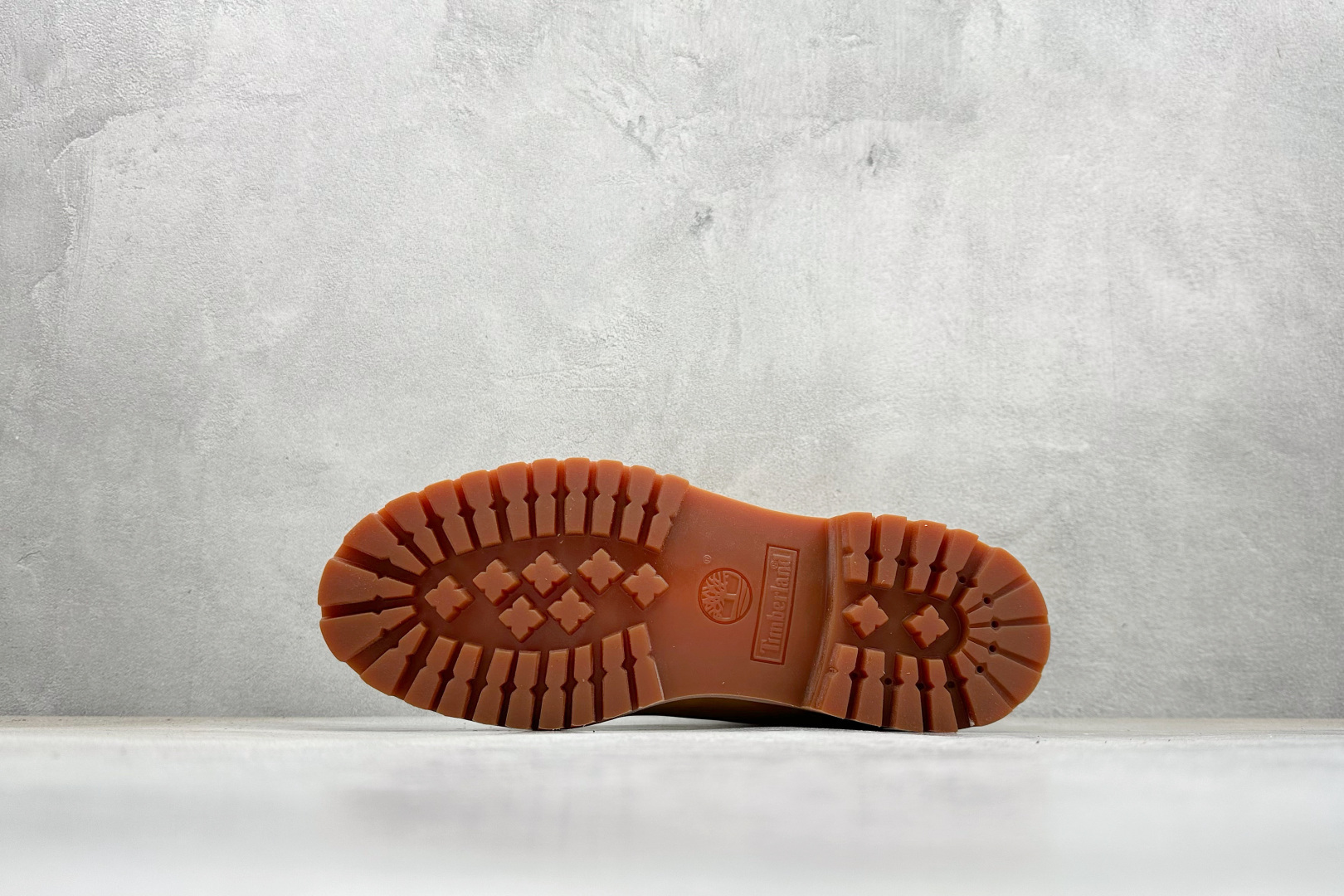 400 添柏岚 Timberland 踢不烂/经典款黄色高帮 女款六孔 型号10361 男款七孔 型号10061-Chinese UA Cheap High Quatity Brand Clothes Bags handbags Sneakers wholesale wholesaler seller from China Factory suppliers Fashion Clothing Shoes best Quality Beautiful Price 400 添柏岚 Timberland 踢不烂/经典款黄色高帮 女款六孔 型号10361 男款七孔 型号10061