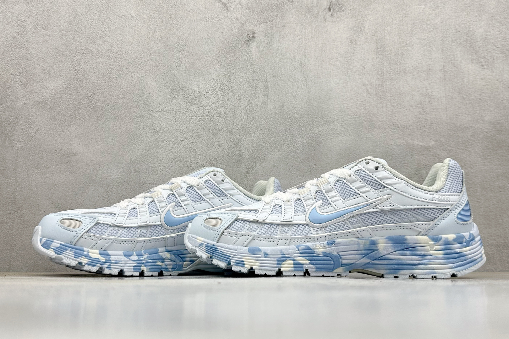 Nike P-6000 系列低帮复古老爹风休闲运动舒适慢跑鞋 CV2209-111