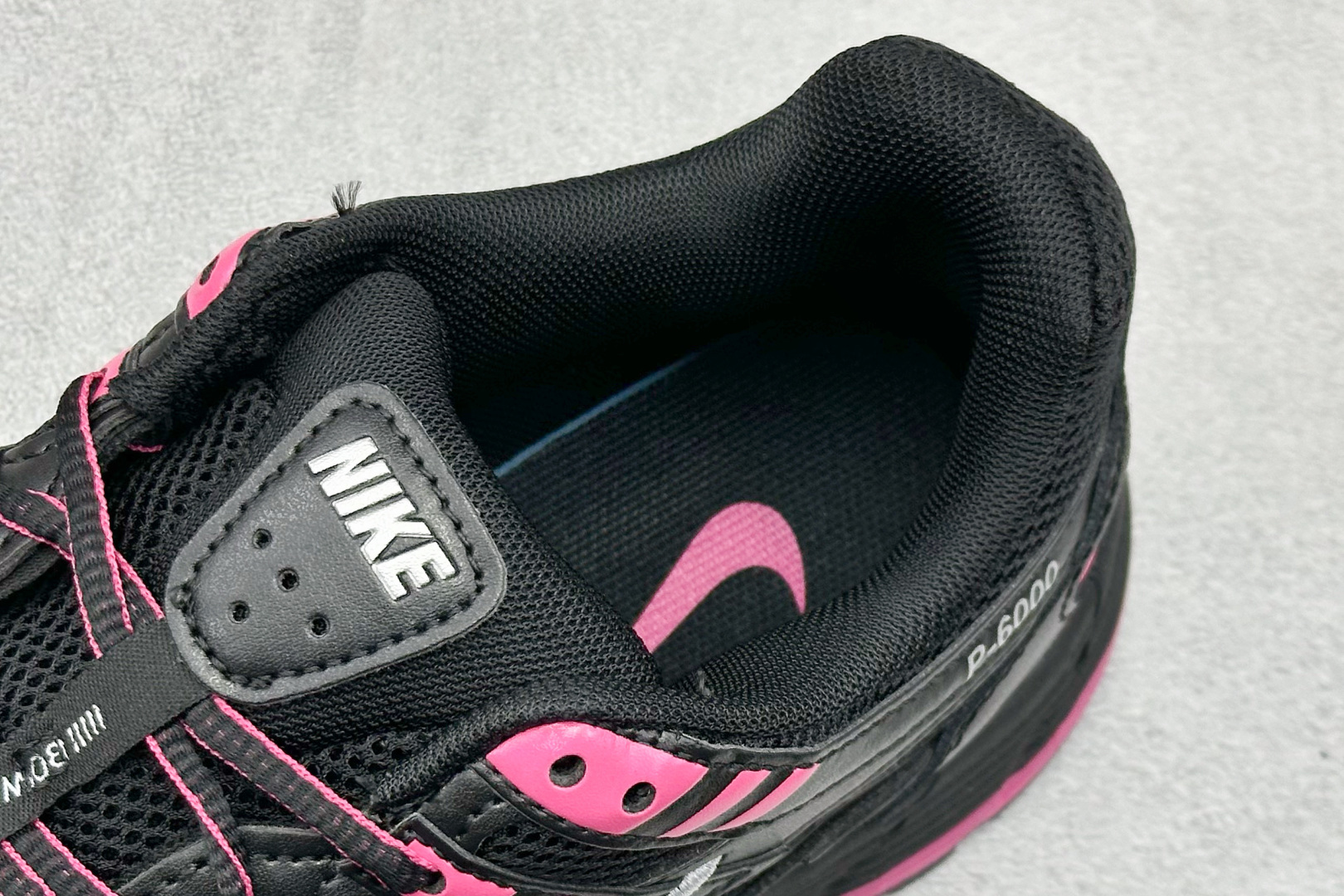 Nike P-6000 系列低帮复古老爹风休闲运动舒适慢跑鞋 CD6404-600