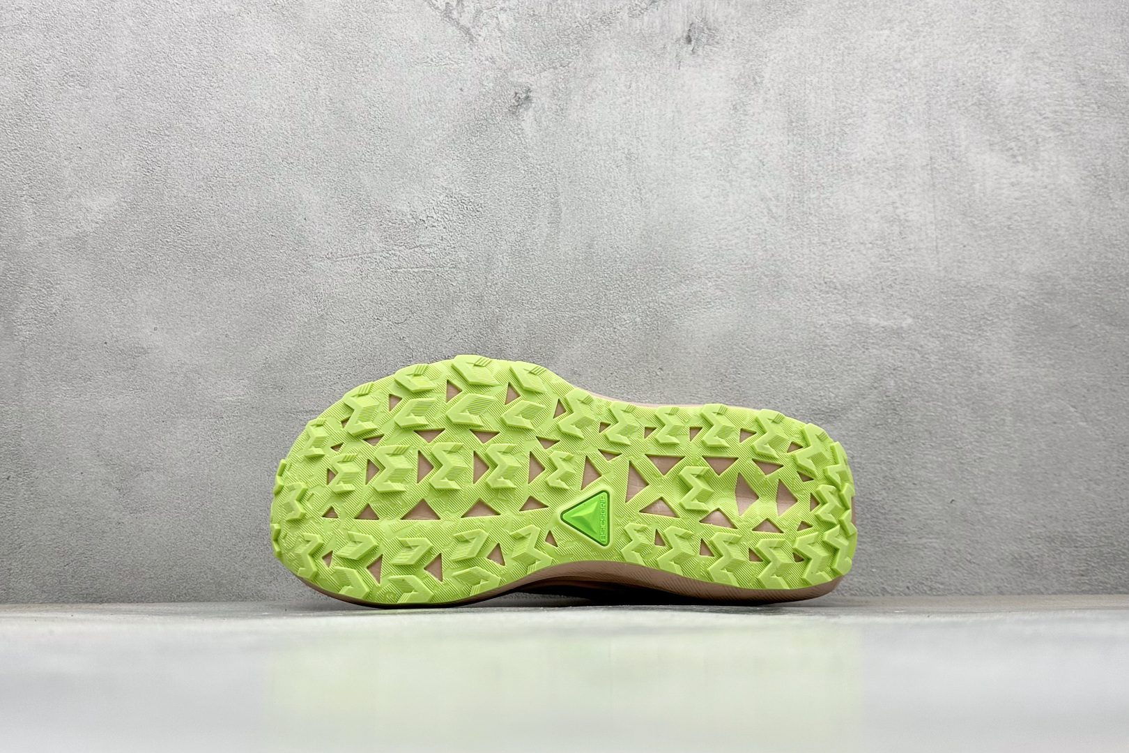 200 Asics Trabuco 4 亚瑟士运动休闲透气专业跑鞋 1012B769-700