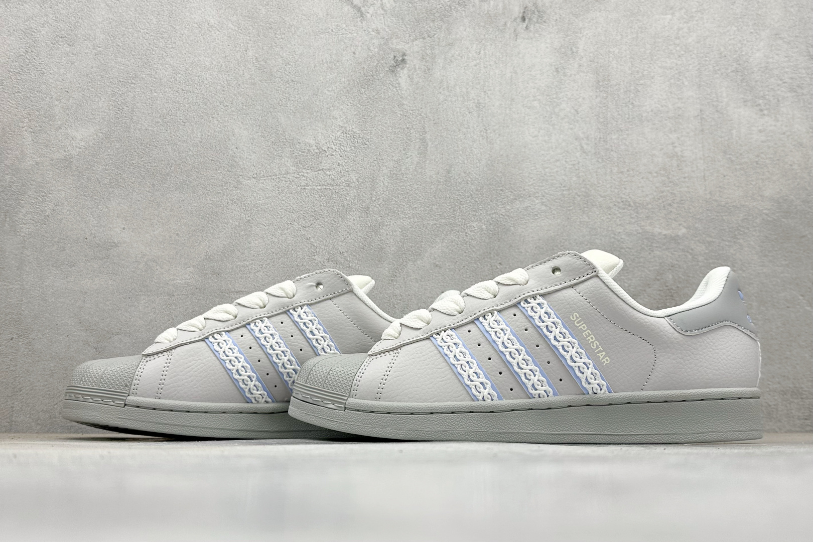 Adidas Originals Superstar 贝壳头 JQ8729