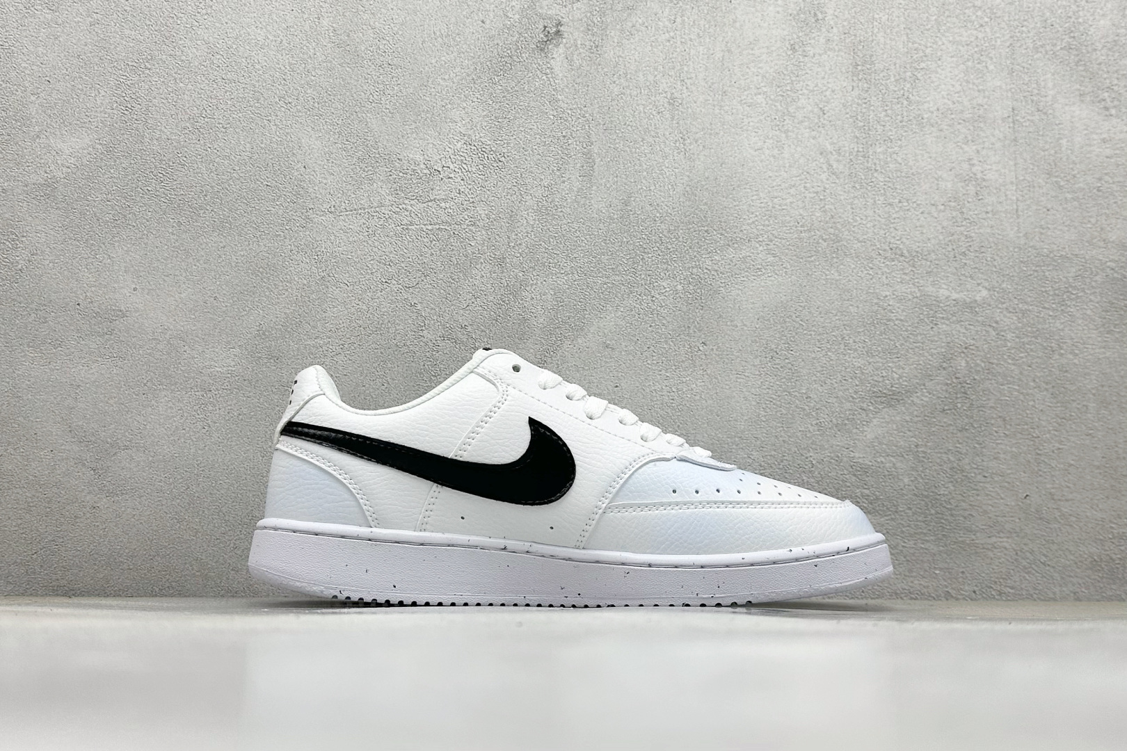 Nike Court Vision Low 定制涂鸦绑带 校园风低帮复古篮球板鞋 DH2987-101