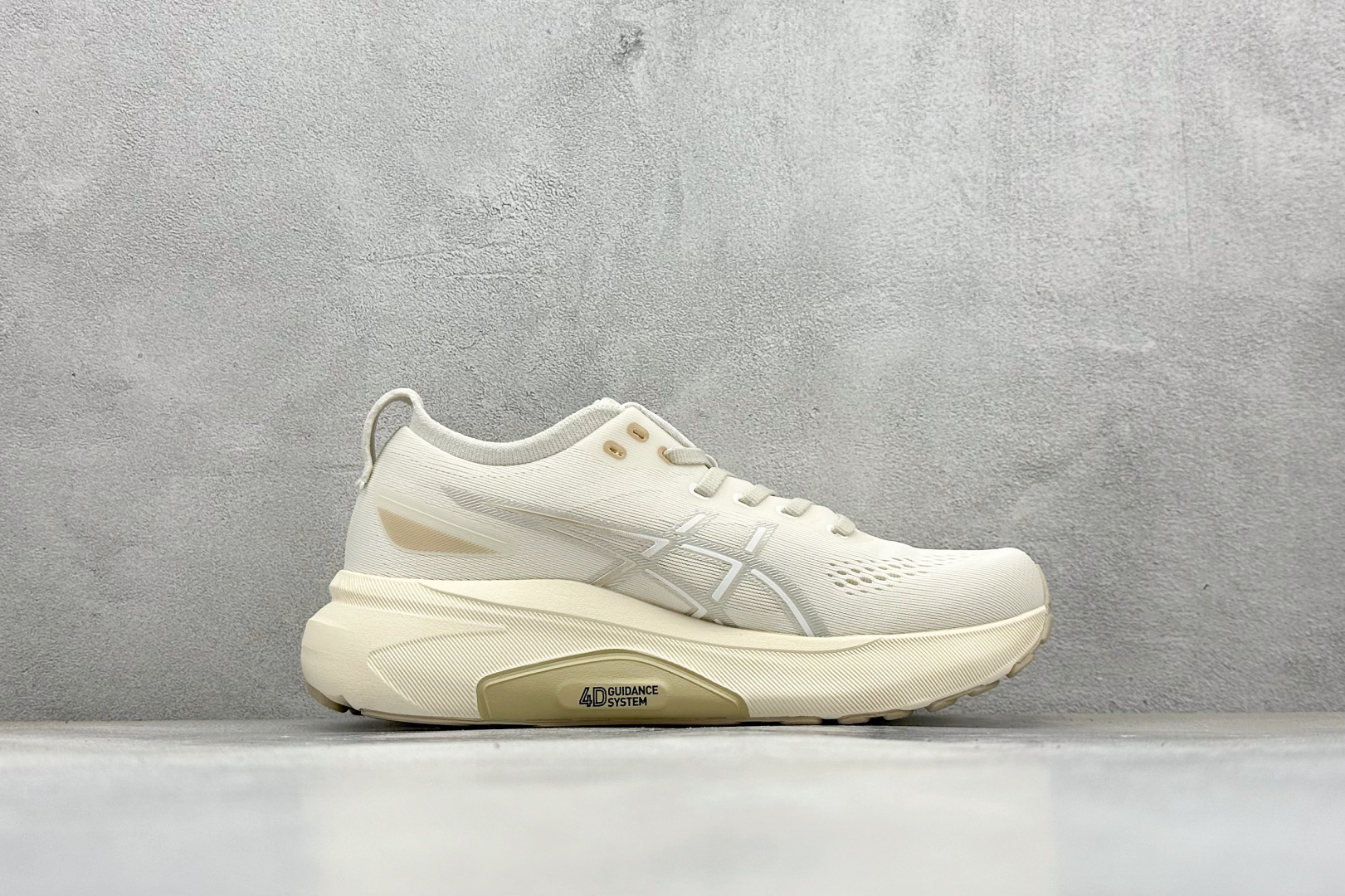 180 Asics Gel-Kayano 31代 运动休闲透气专业跑鞋 1011B994-200