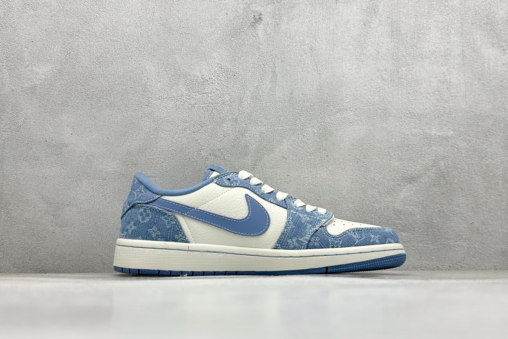 SC版Travis Scott x Fragment Design x Air Jordan 1 Low SP AJ1 乔1 LV联名 天空蓝牛仔 低帮文化休闲板鞋 SC0601-056