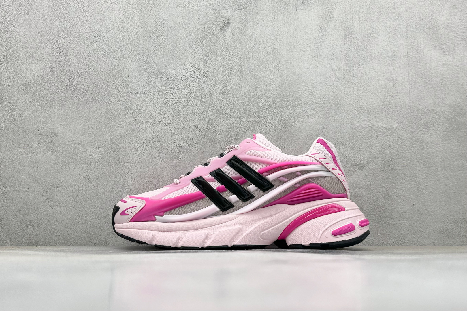 Adidas Originals Adistar Jellyfish 阿迪复古舒适防滑减震运动鞋货号：j