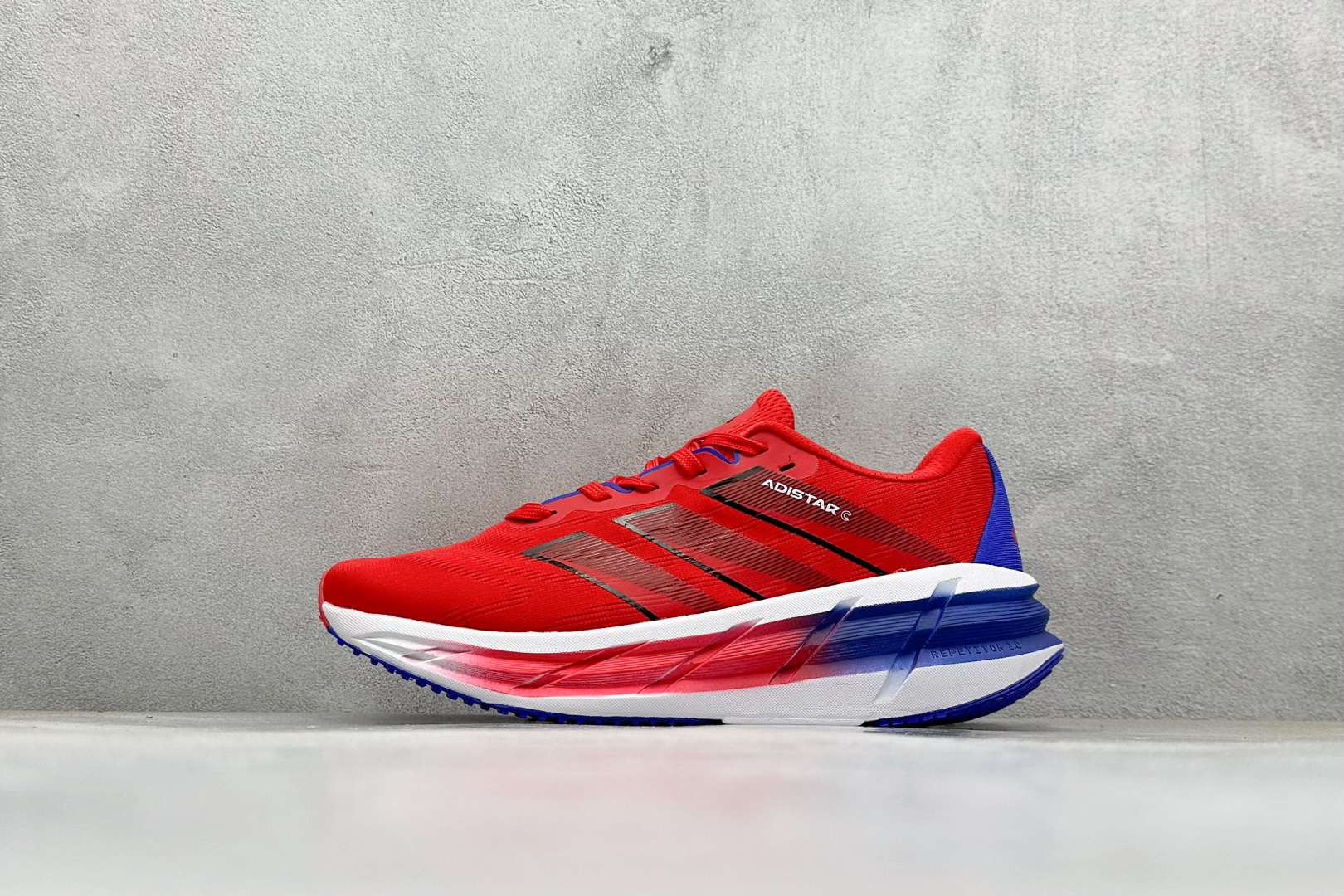 180 Adidas Originals Adistar 阿迪复古舒适防滑减震运动鞋 ID6184