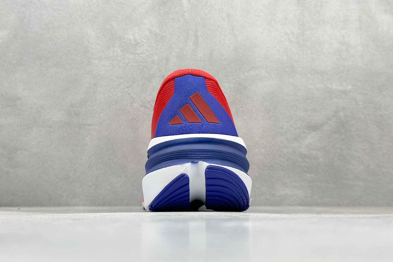 180 Adidas Originals Adistar 阿迪复古舒适防滑减震运动鞋 ID6184